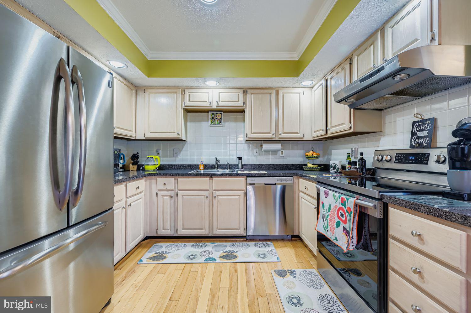 SHEPHERDS GLEN - Residential