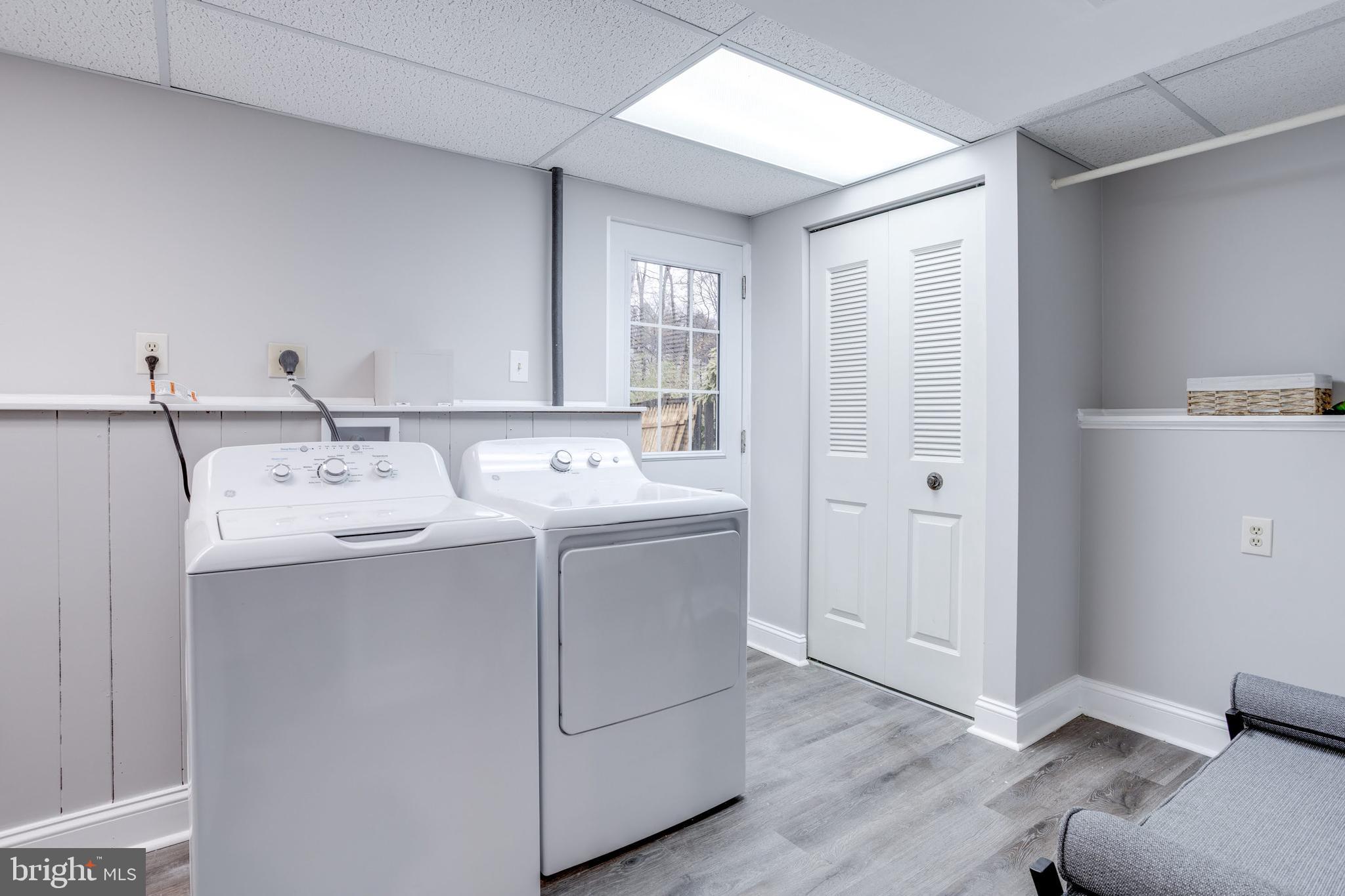 NEWINGTON FOREST - Residential