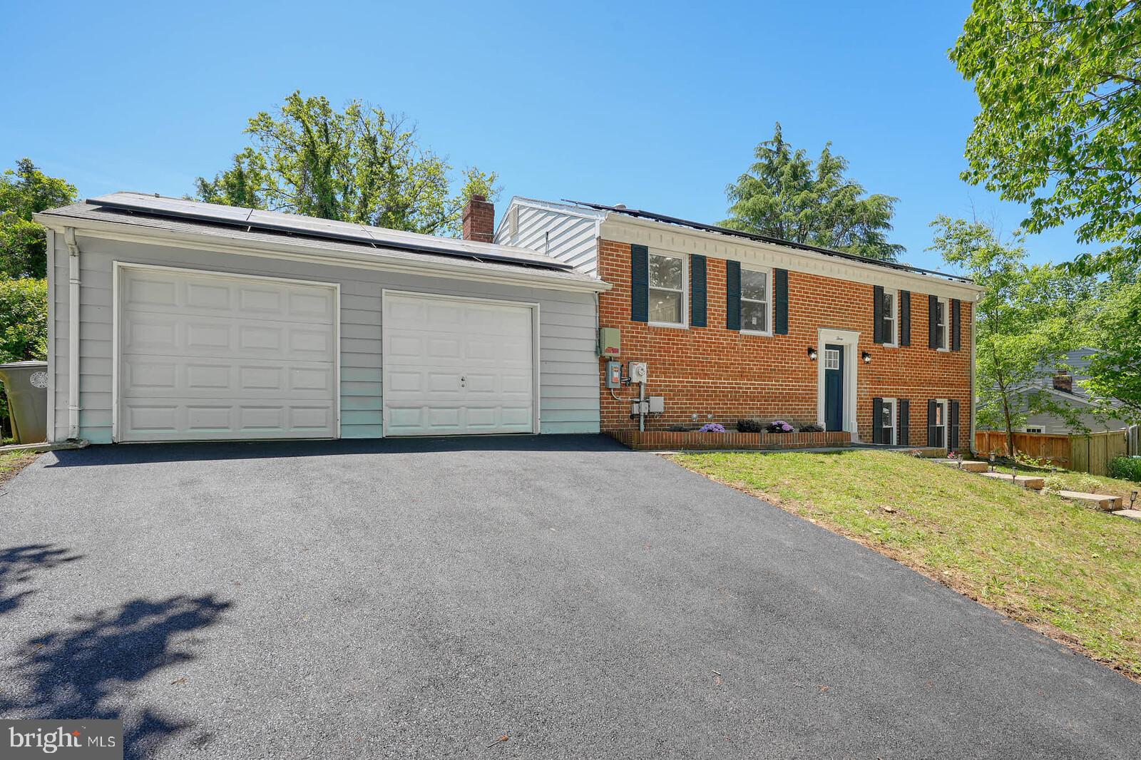 3 WOODSEND PLACE