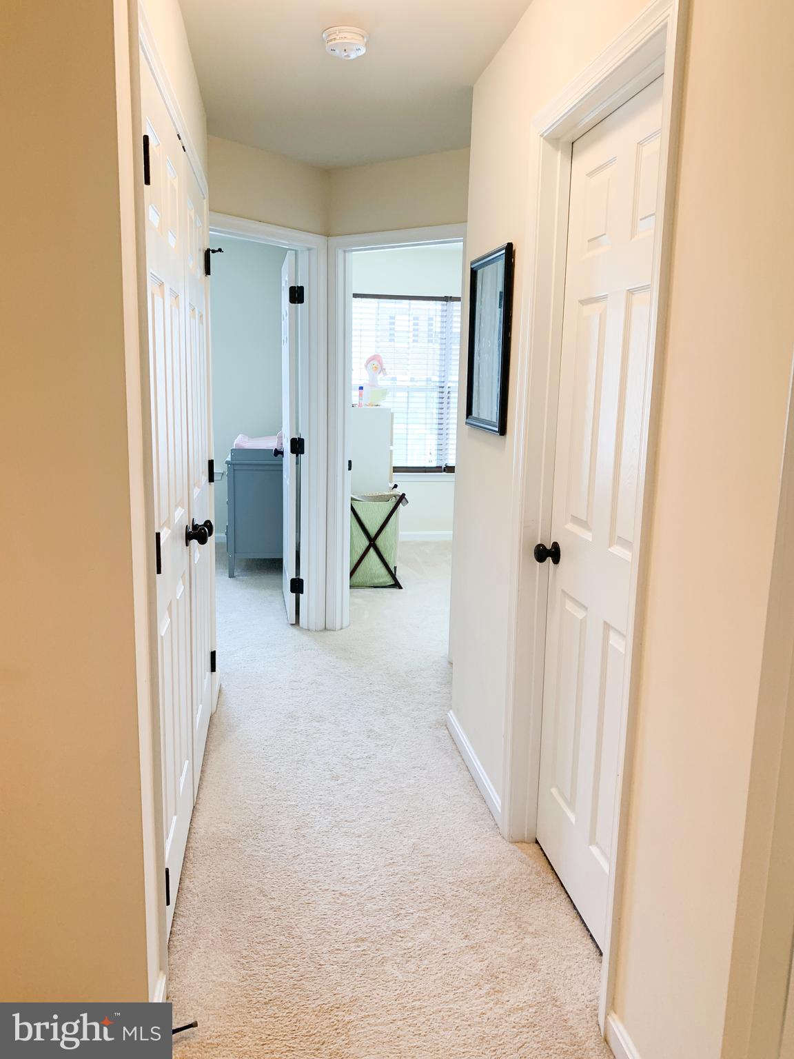 ELIZABETH HILLS PHASE 1 - Residential Lease