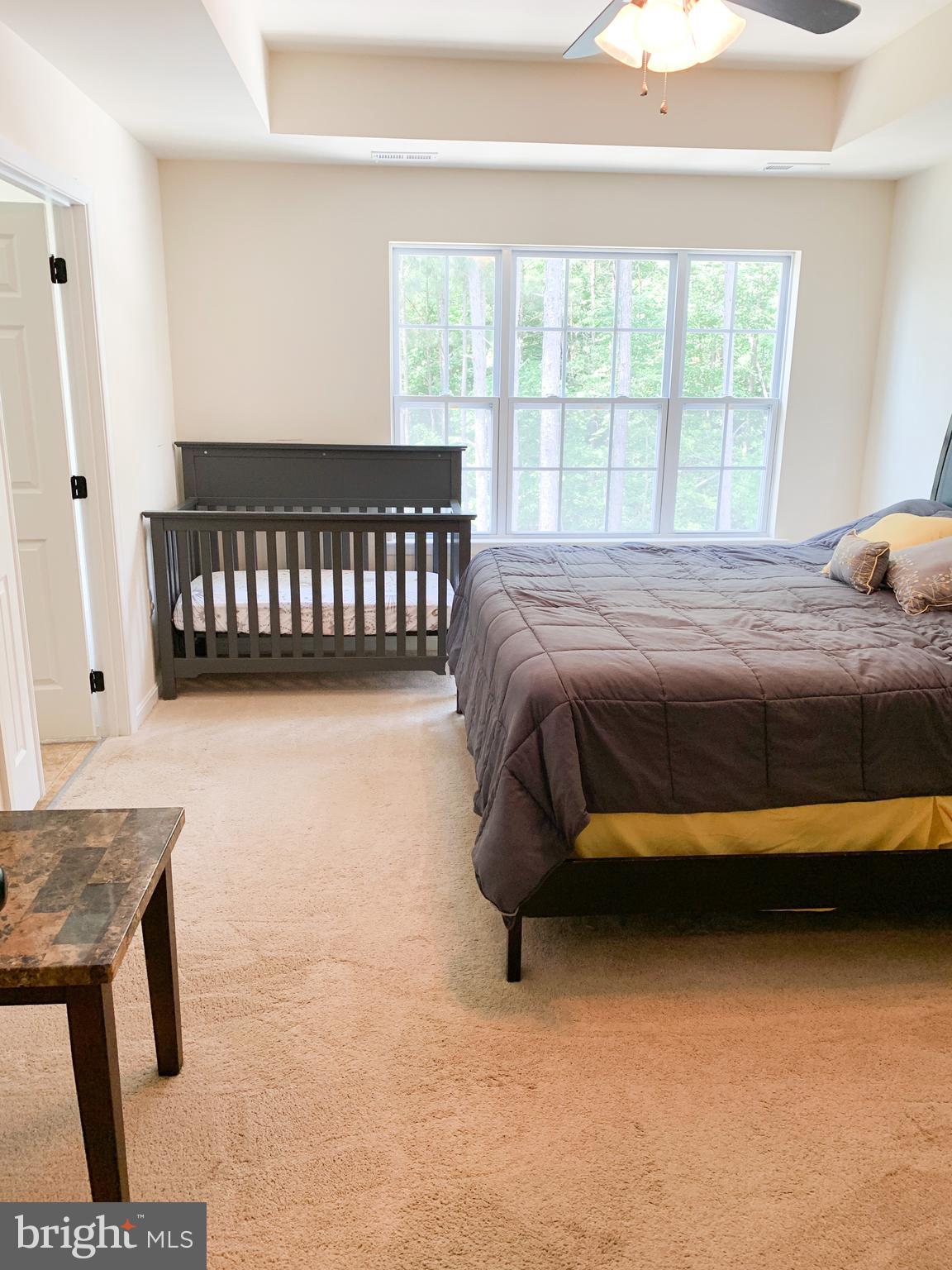 ELIZABETH HILLS PHASE 1 - Residential Lease