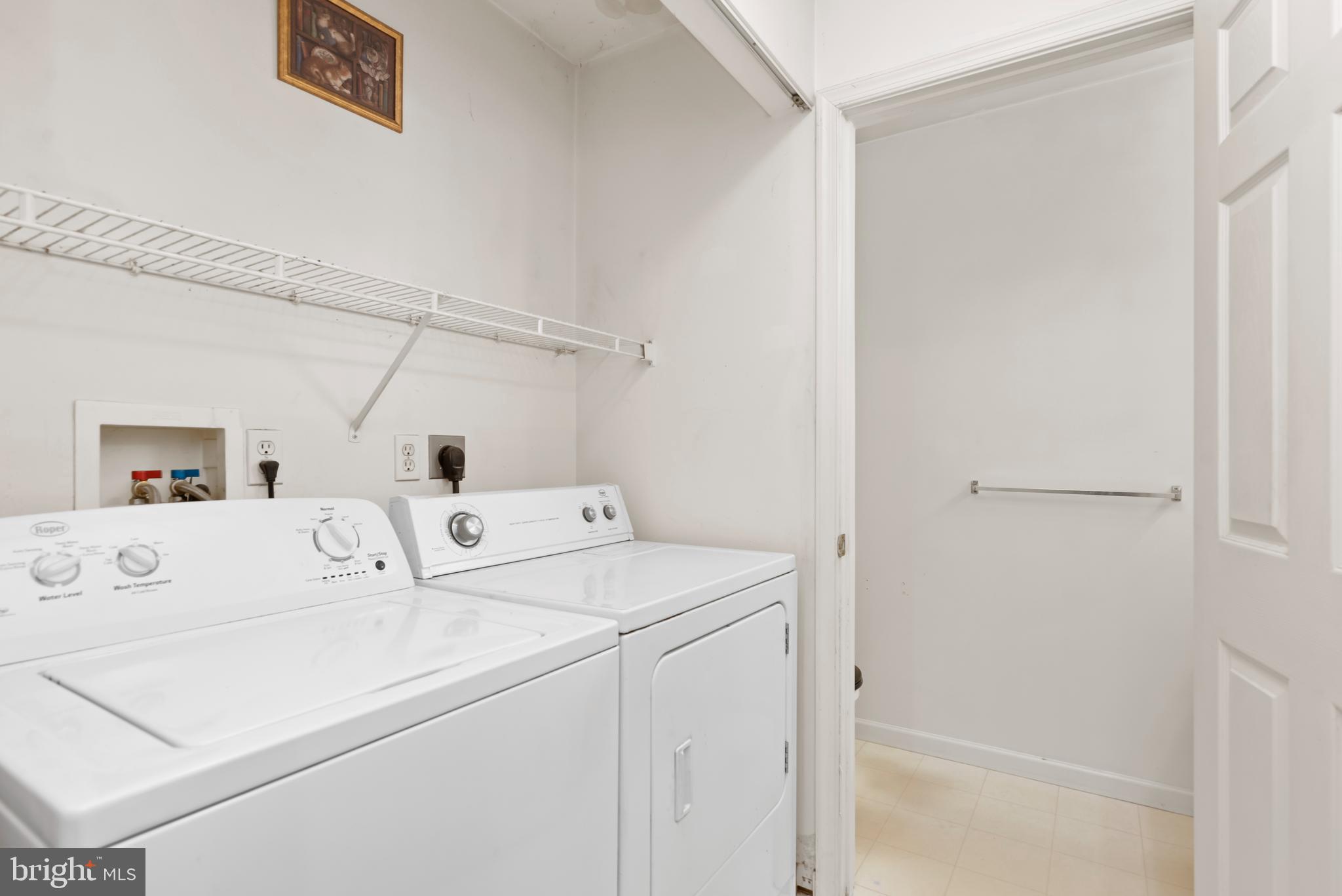 COURTYARDS OF CARLISLE - Residential