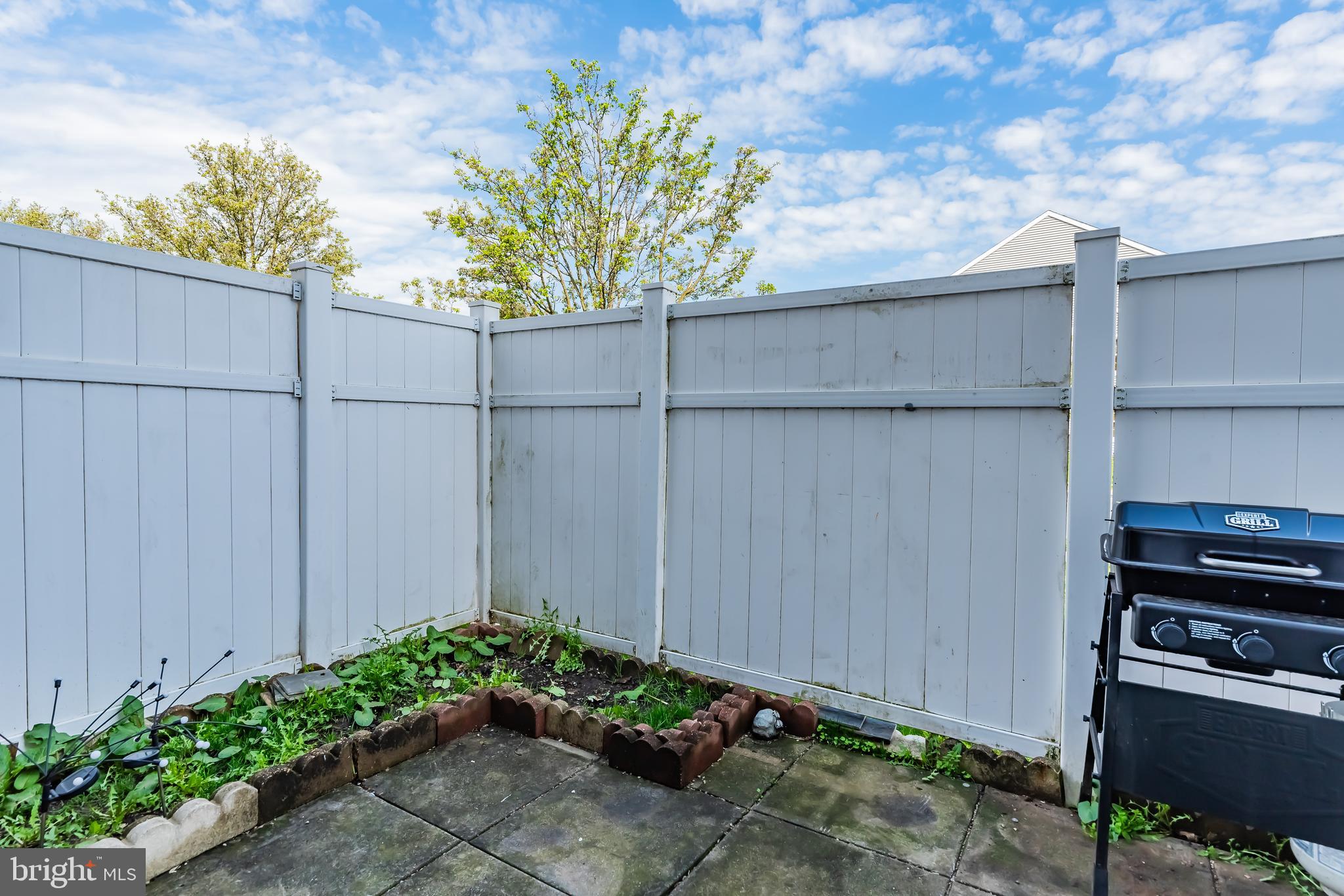 COURTYARDS OF CARLISLE - Residential