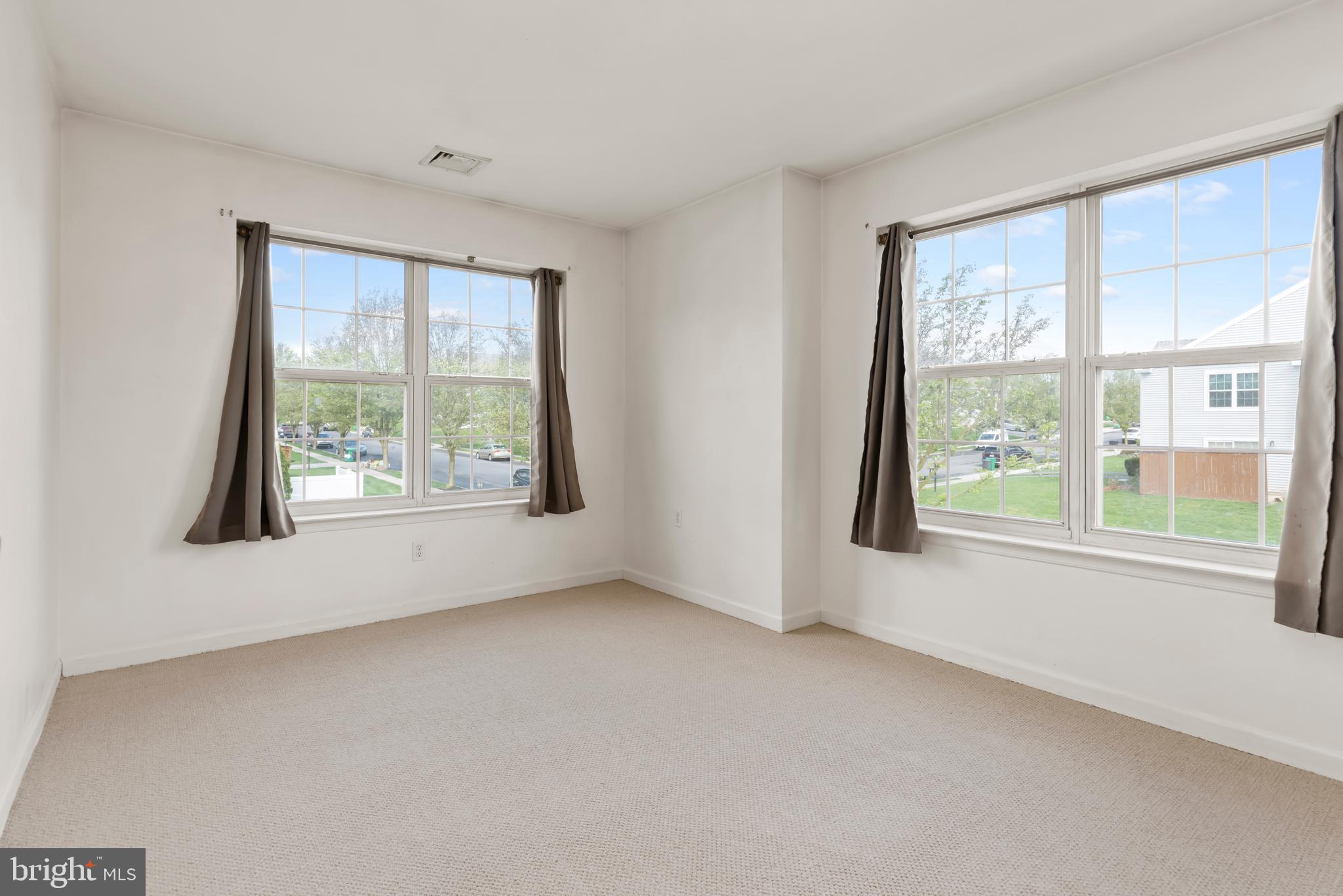 COURTYARDS OF CARLISLE - Residential