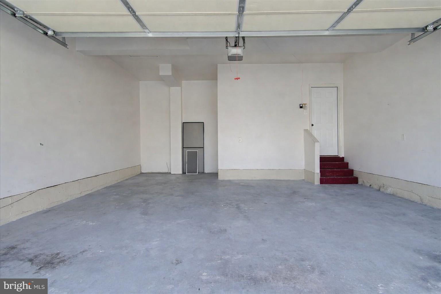 MADDEX FARM - Residential