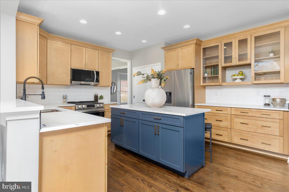 MADDEX FARM - Residential