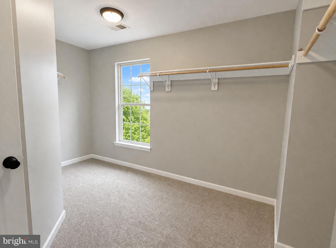 MADDEX FARM - Residential