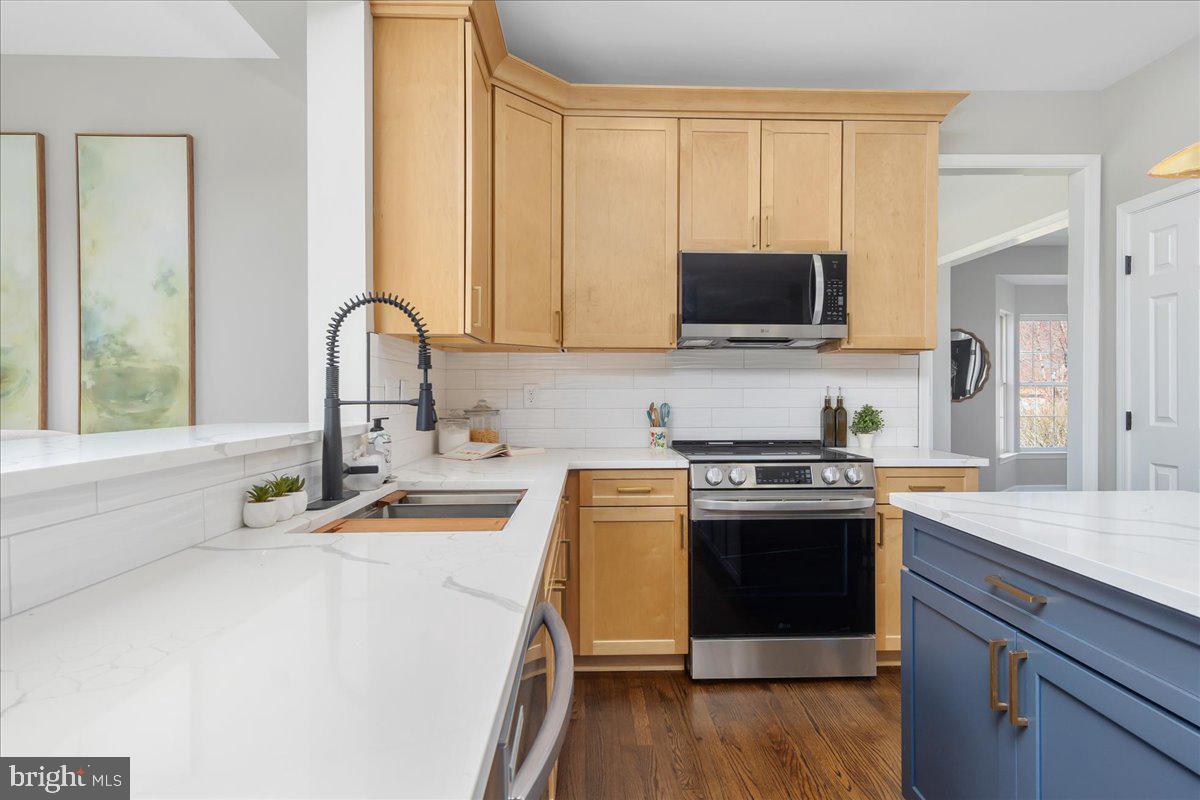 MADDEX FARM - Residential