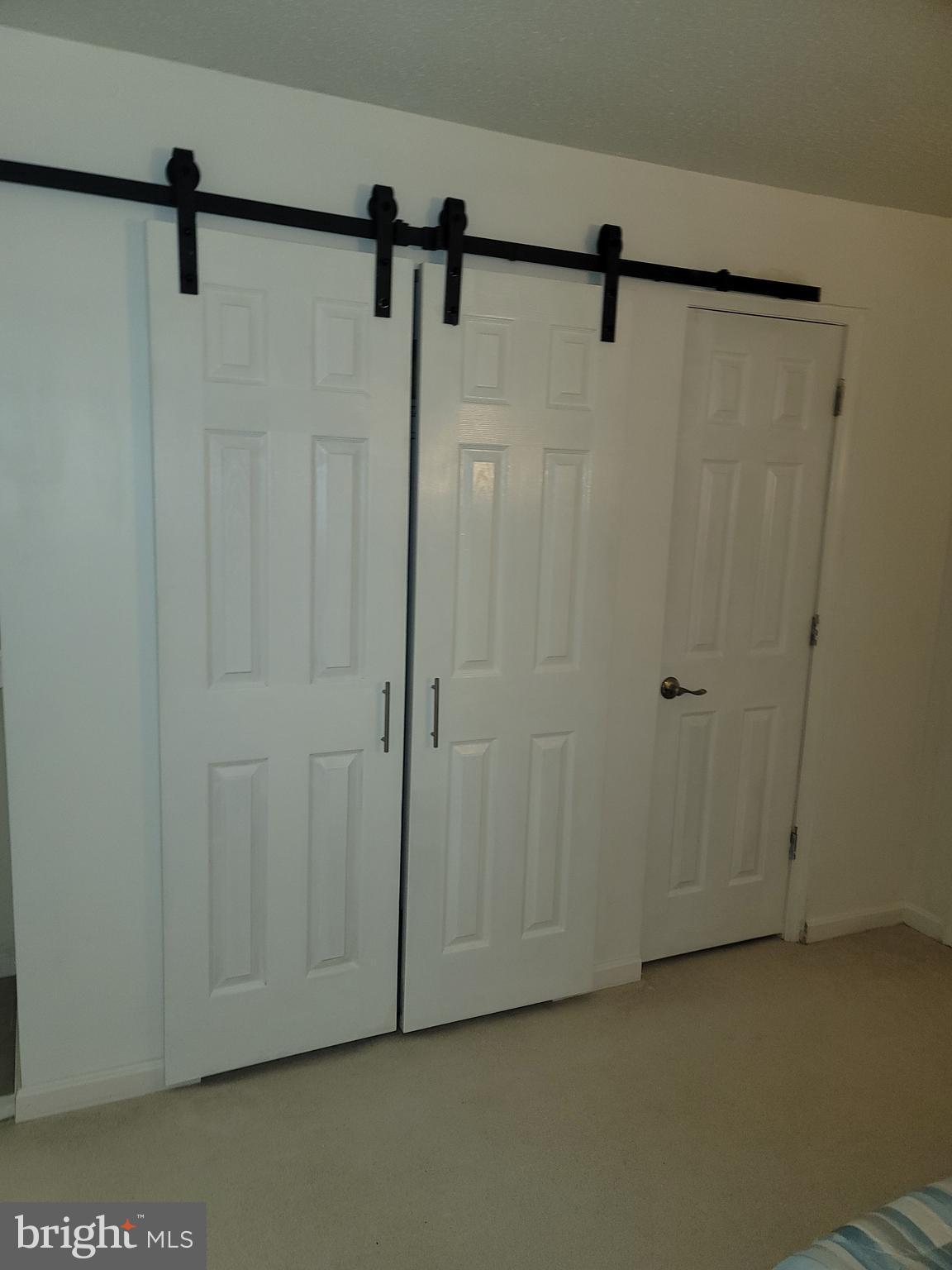 LAKE ARBOR - Residential