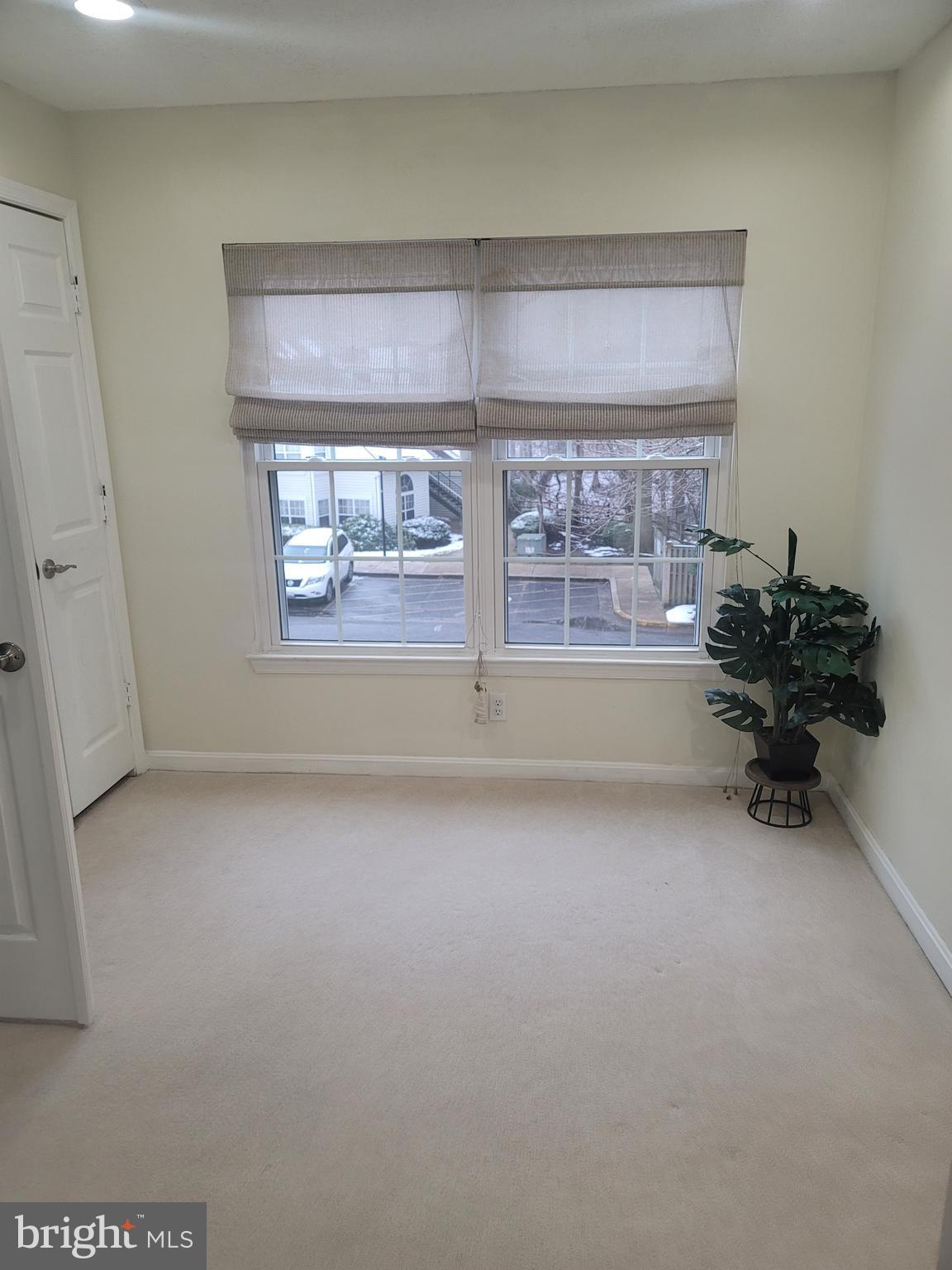 LAKE ARBOR - Residential