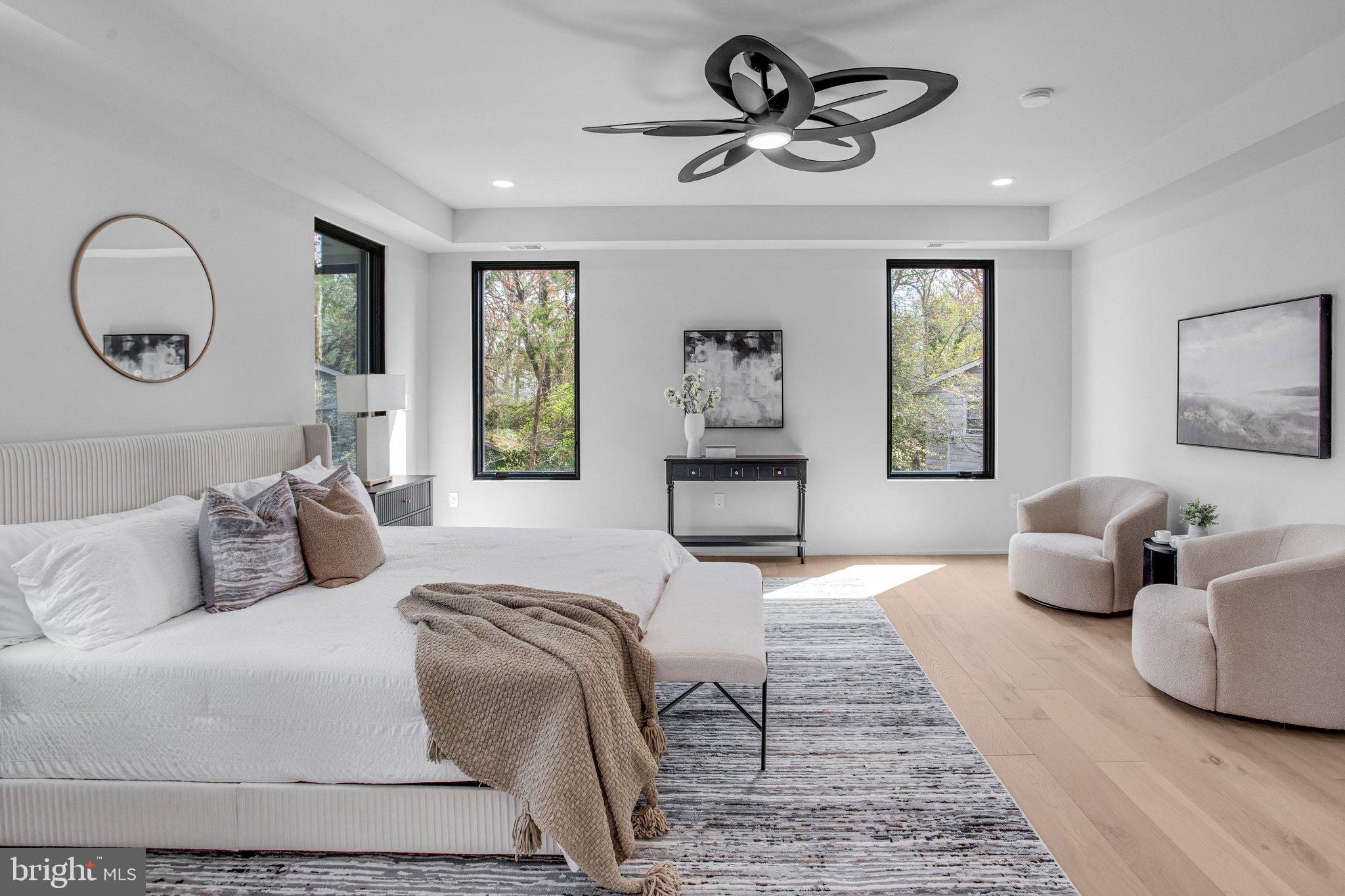 DUNN LORING WOODS - Residential