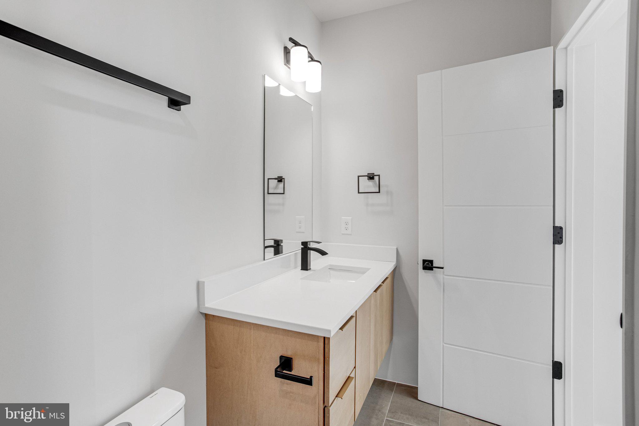 DUNN LORING WOODS - Residential