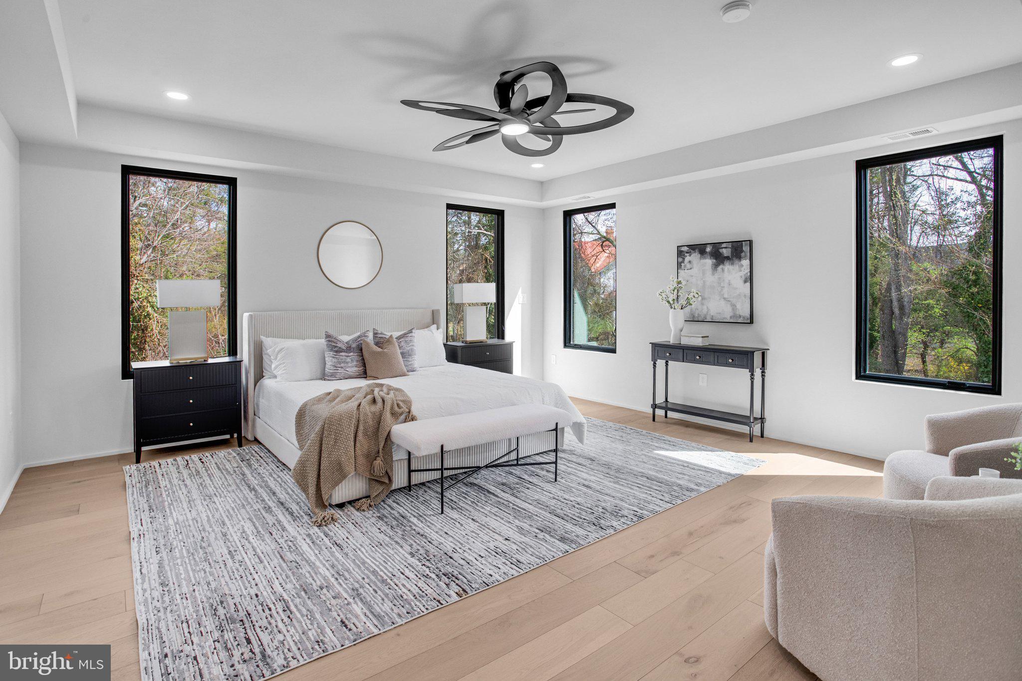 DUNN LORING WOODS - Residential