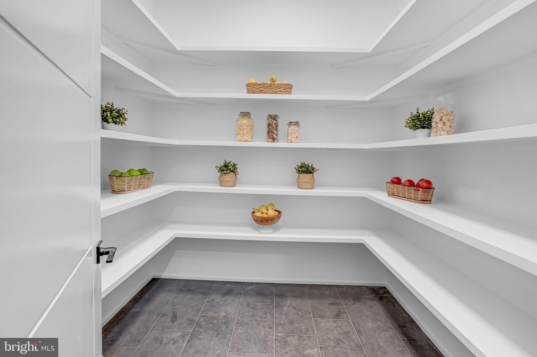 DUNN LORING WOODS - Residential