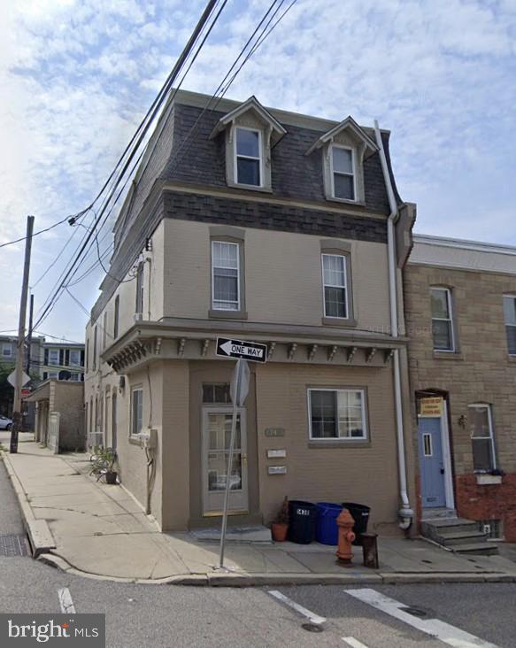 MANAYUNK - Residential Income