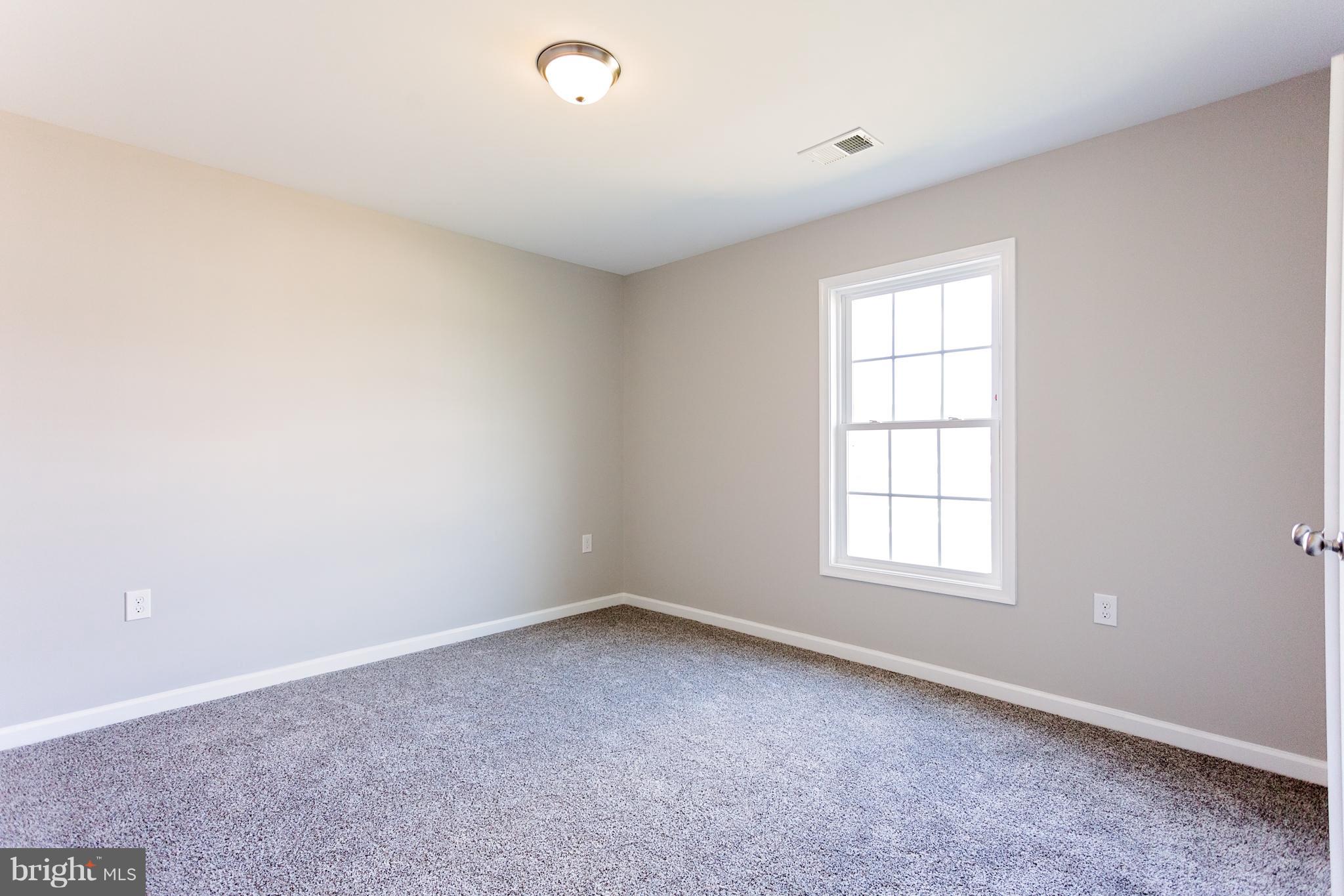 RED HILL - Residential