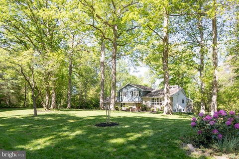 Homes For Sale - 90 Buttonwood Lane<br/> DOYLESTOWN, PA 18901