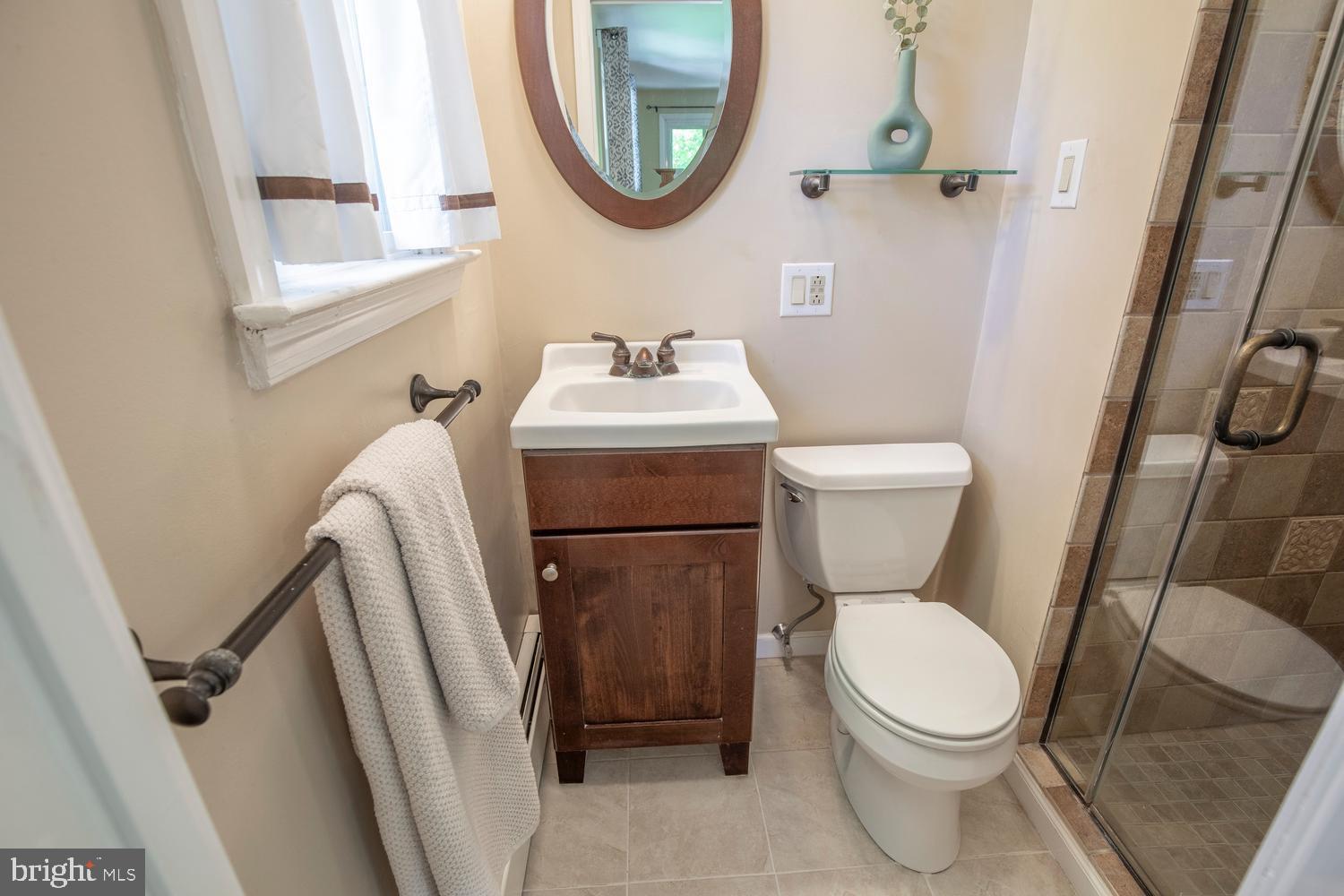 BUTTONWOOD MANOR - Residential