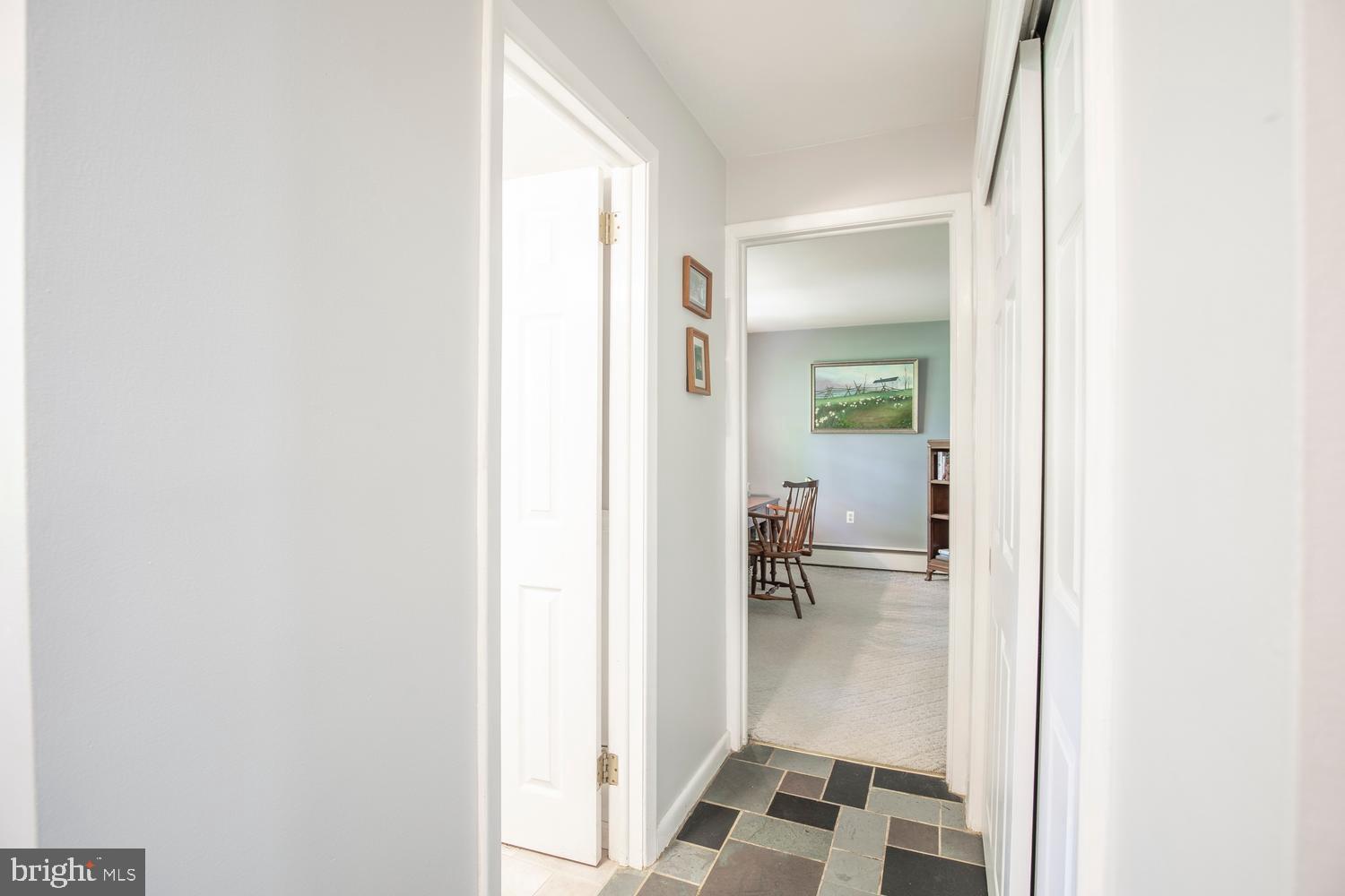 BUTTONWOOD MANOR - Residential