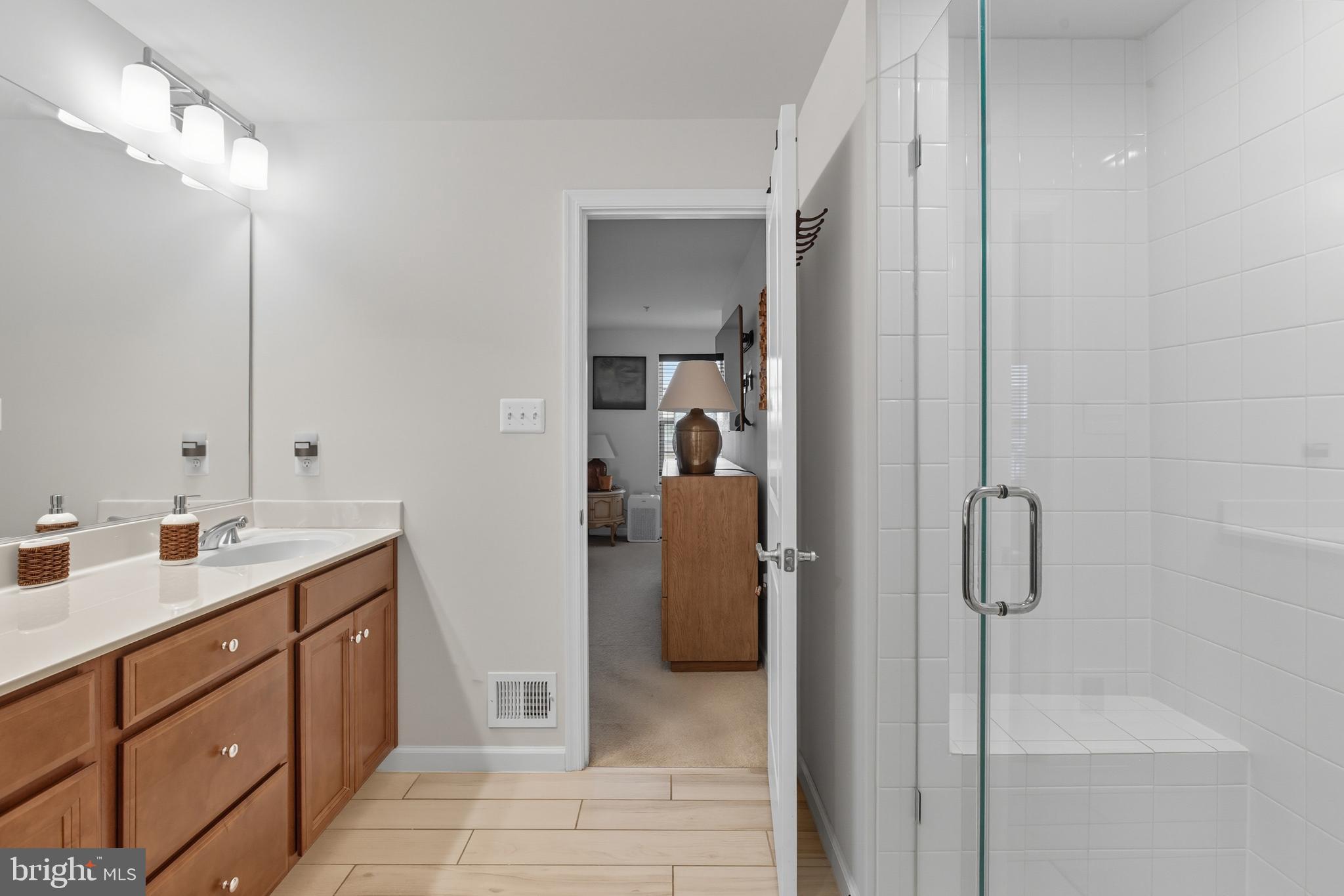 GLENN DALE COMMONS - Residential