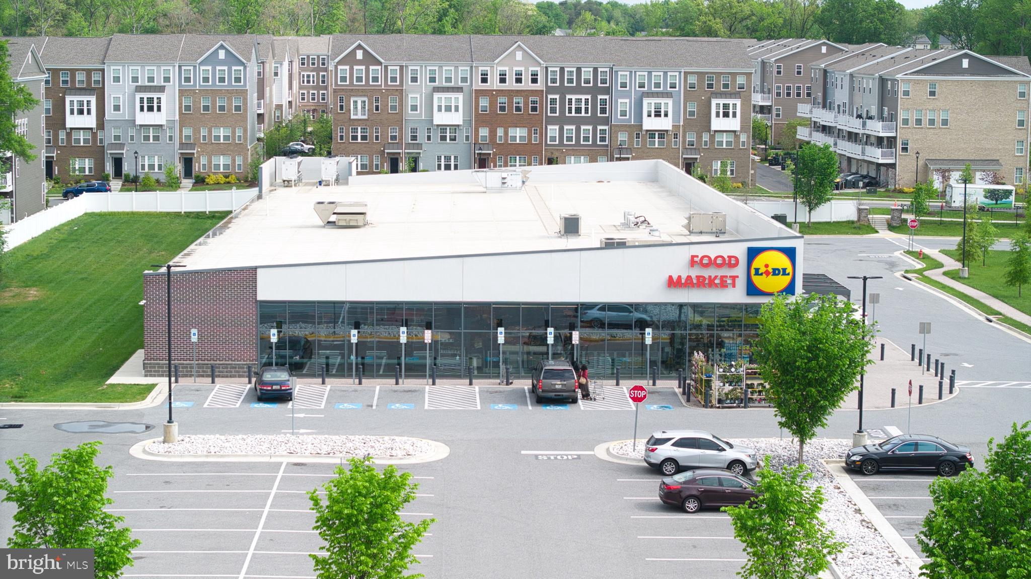 GLENN DALE COMMONS - Residential