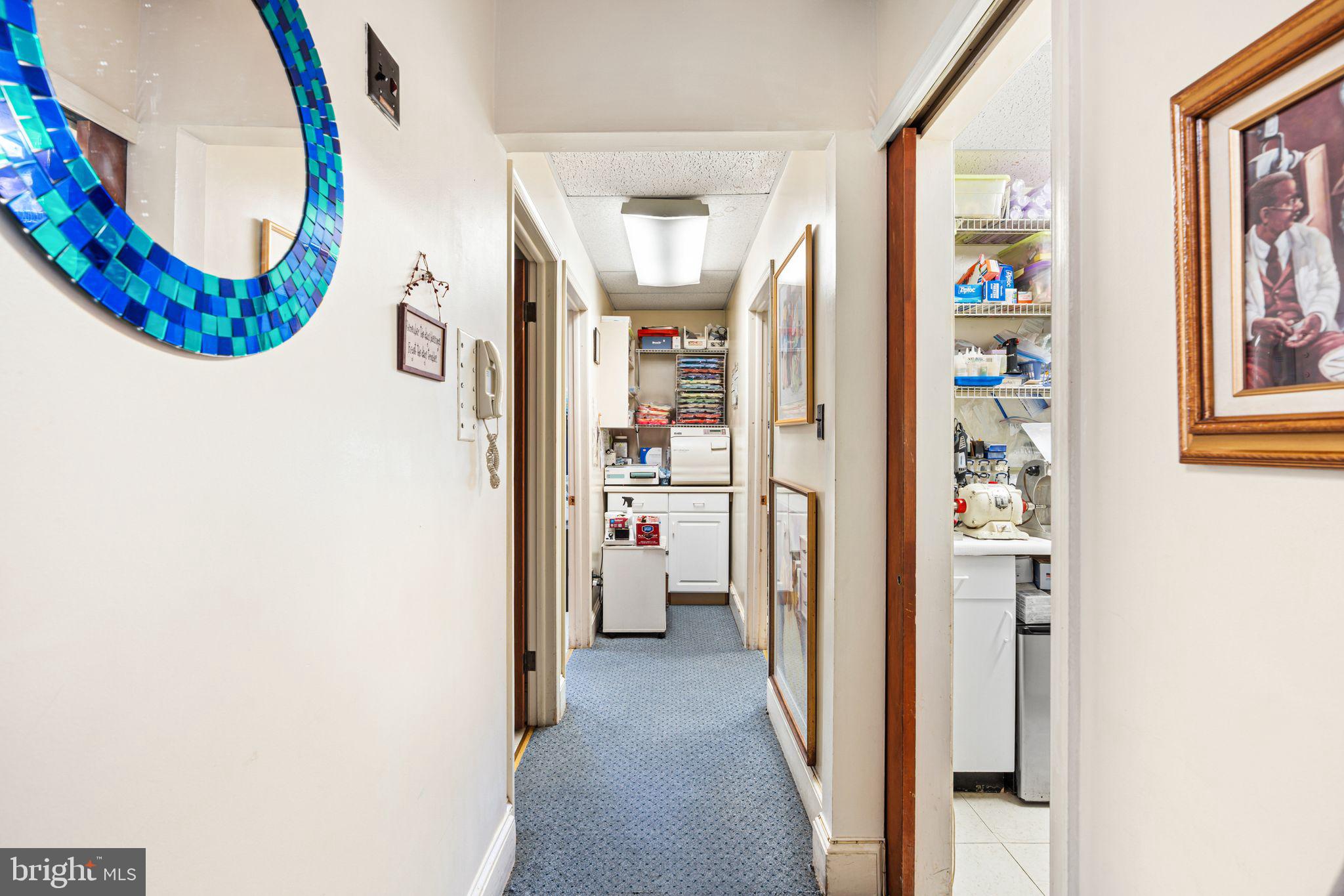 GERMANTOWN - Commercial Sale