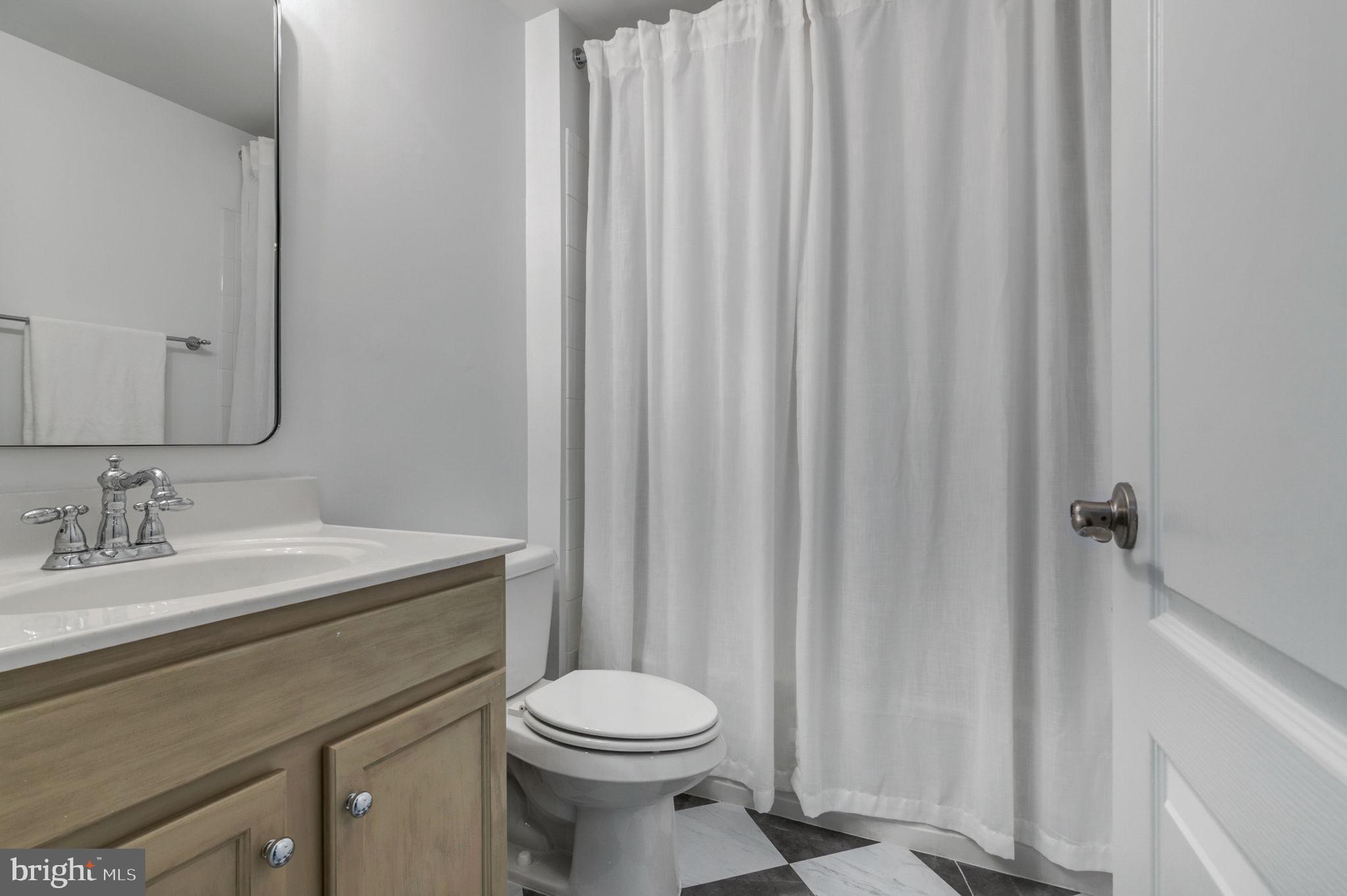 SADDLE RIDGE - Residential