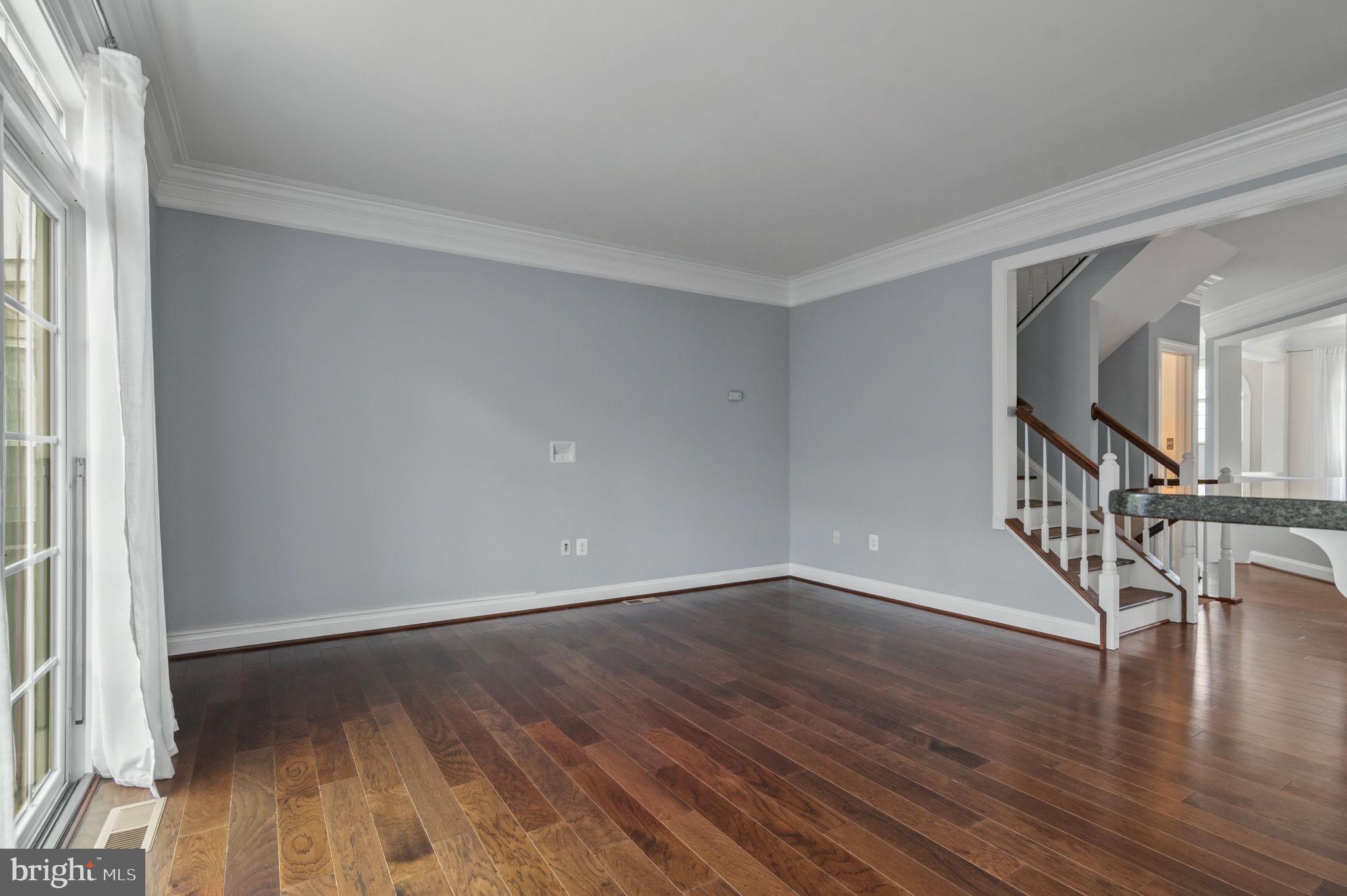 SADDLE RIDGE - Residential