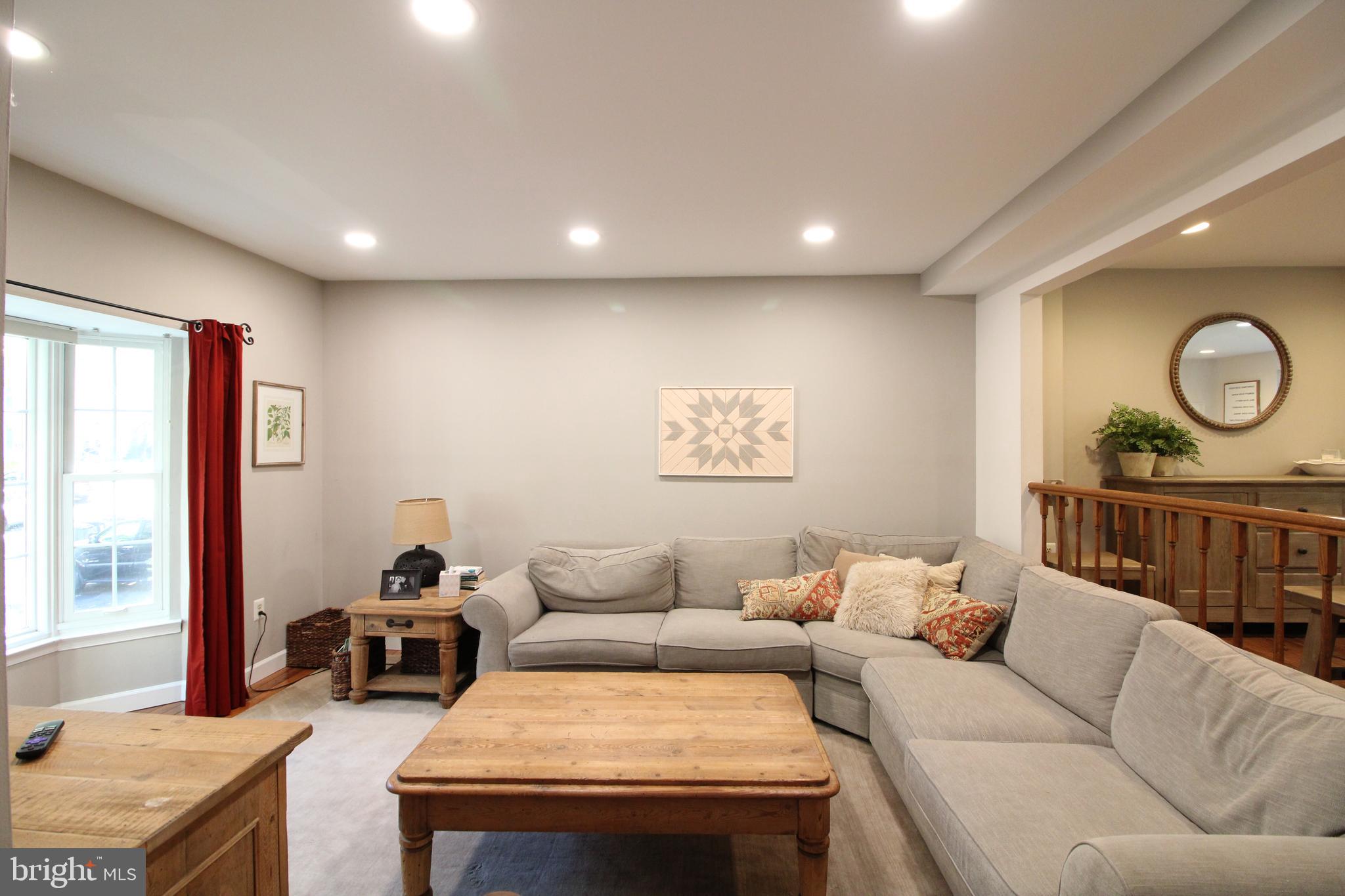 BURKE CENTRE - Residential Lease