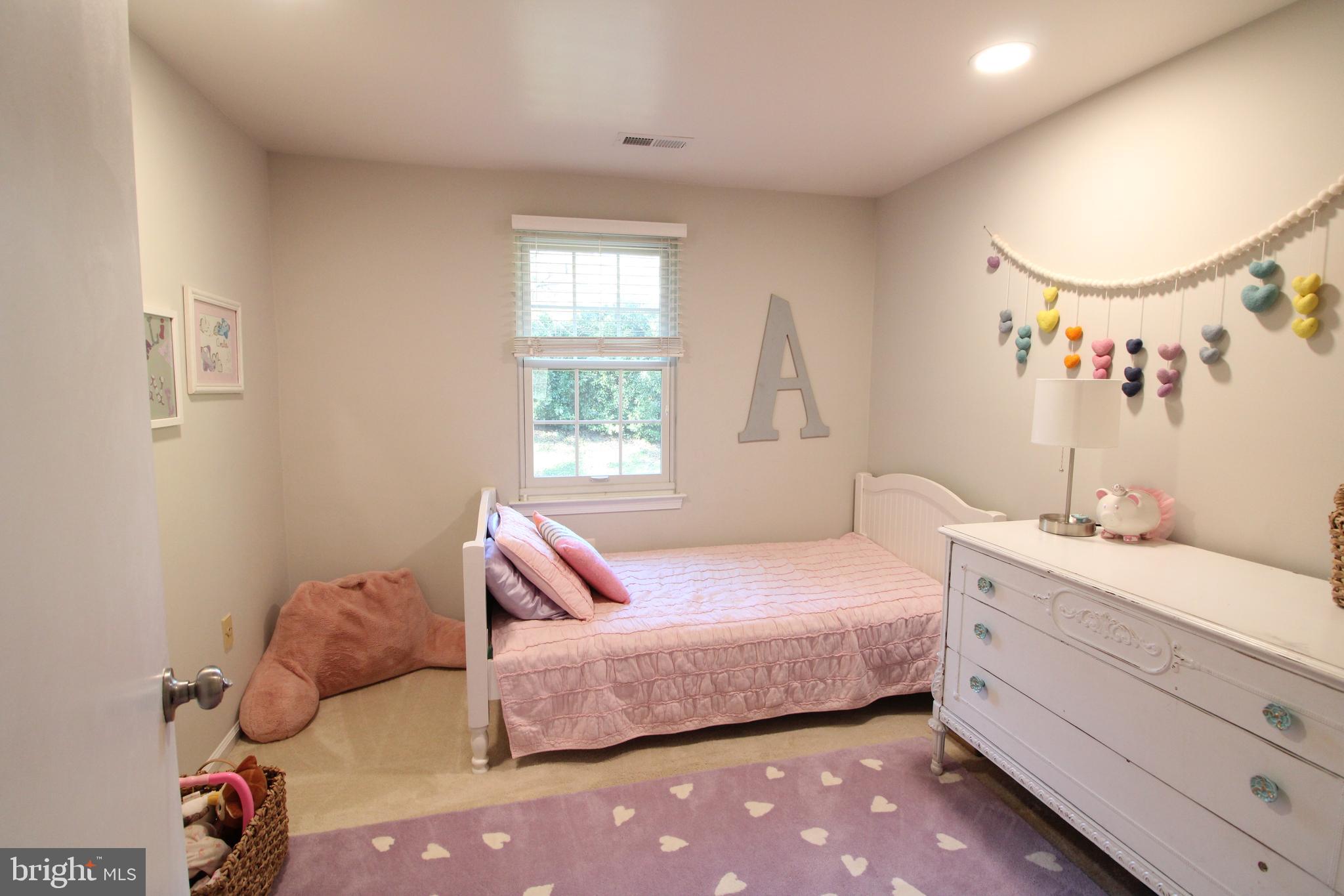 BURKE CENTRE - Residential Lease