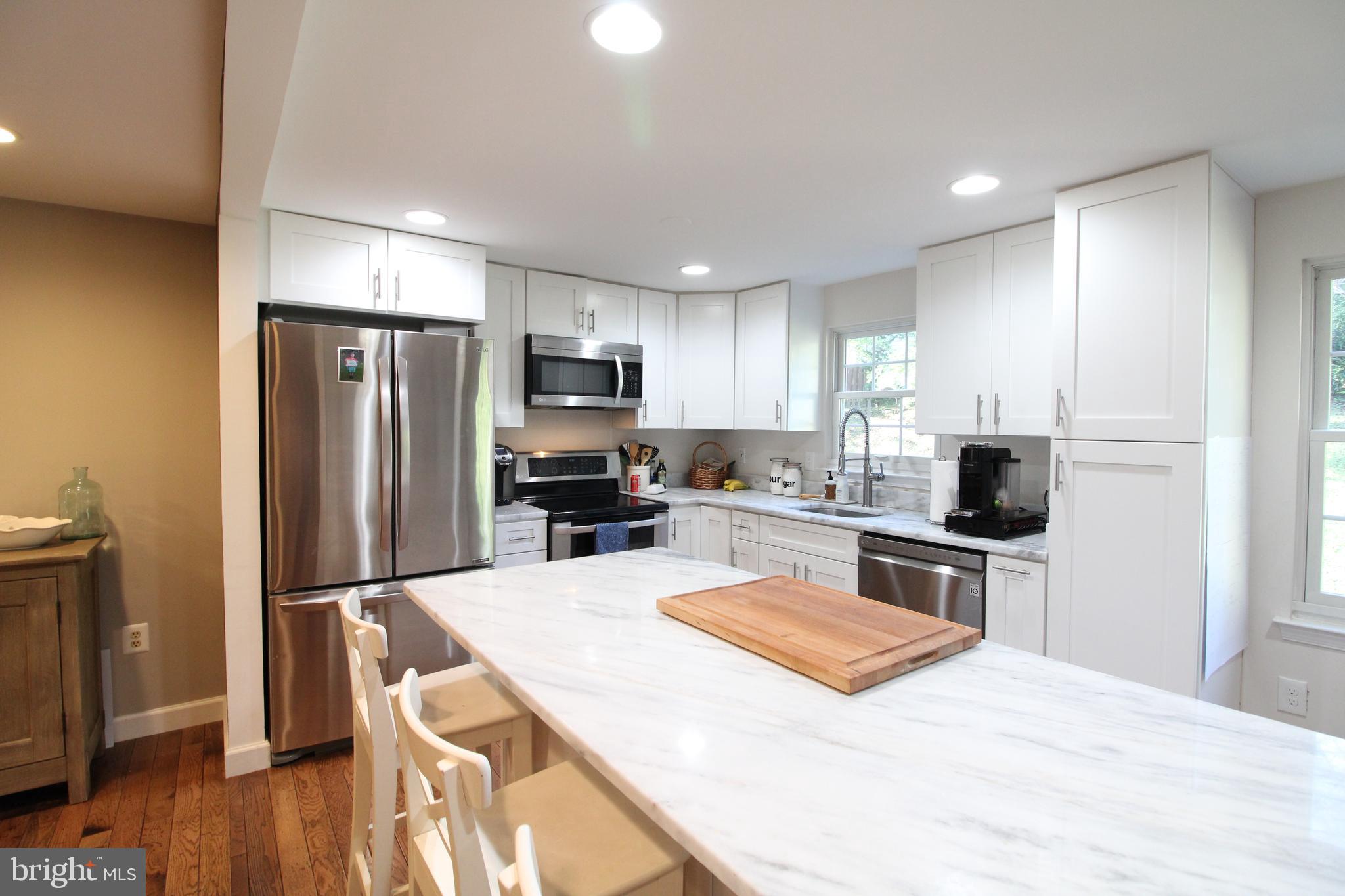 BURKE CENTRE - Residential Lease