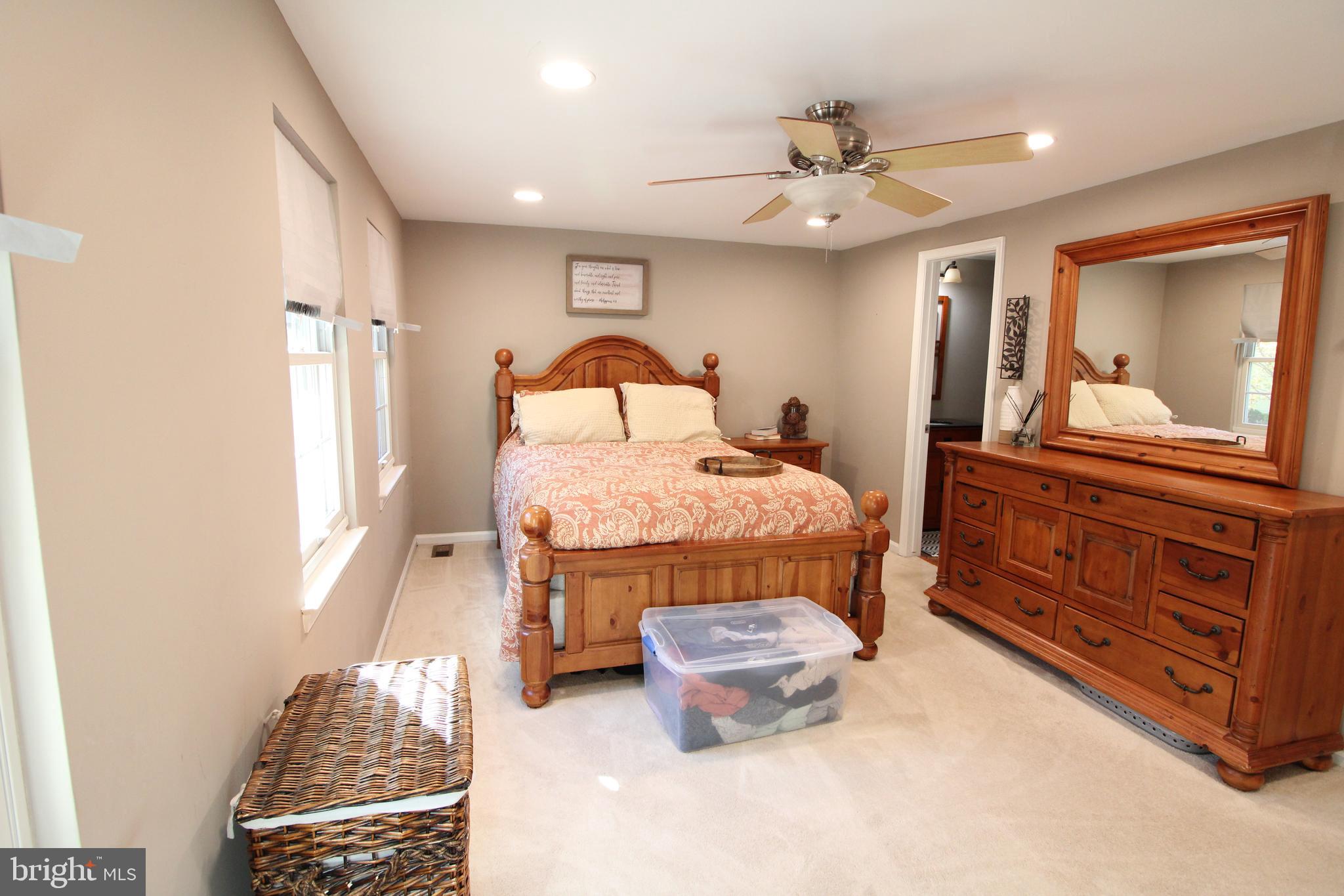 BURKE CENTRE - Residential Lease