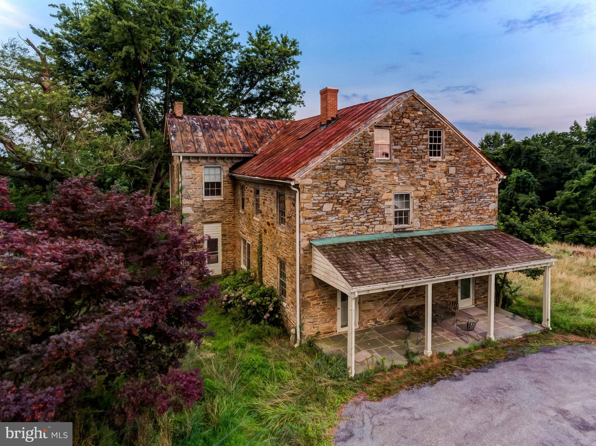 FAIRVIEW FARM - Farm