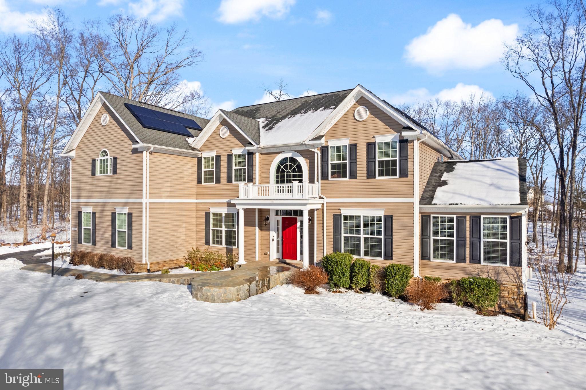 2775 MEANDER CREEK LANE
