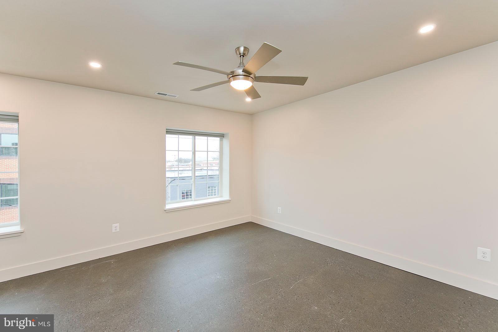 OLD TOWN WINCHESTER - Residential Lease