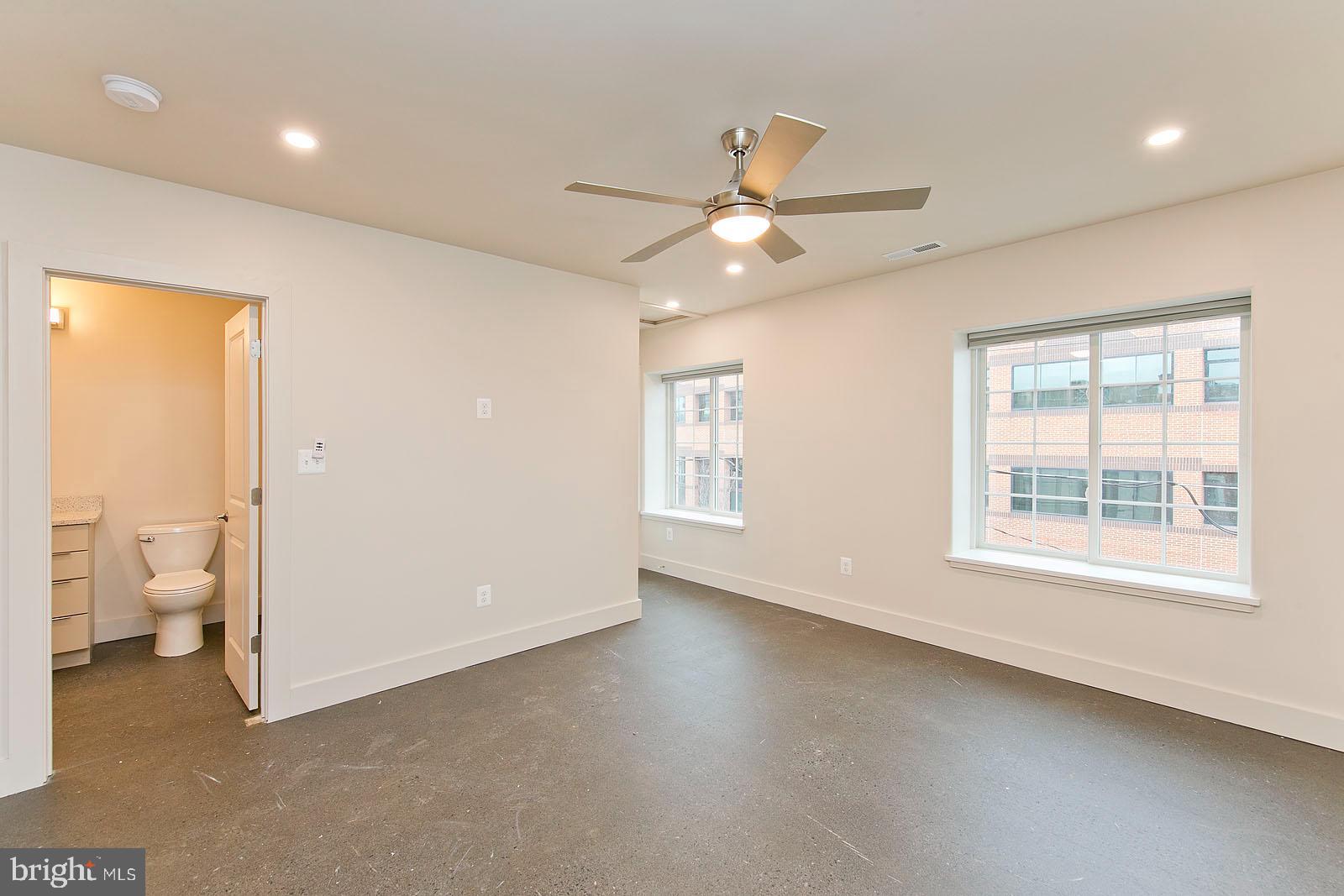 OLD TOWN WINCHESTER - Residential Lease