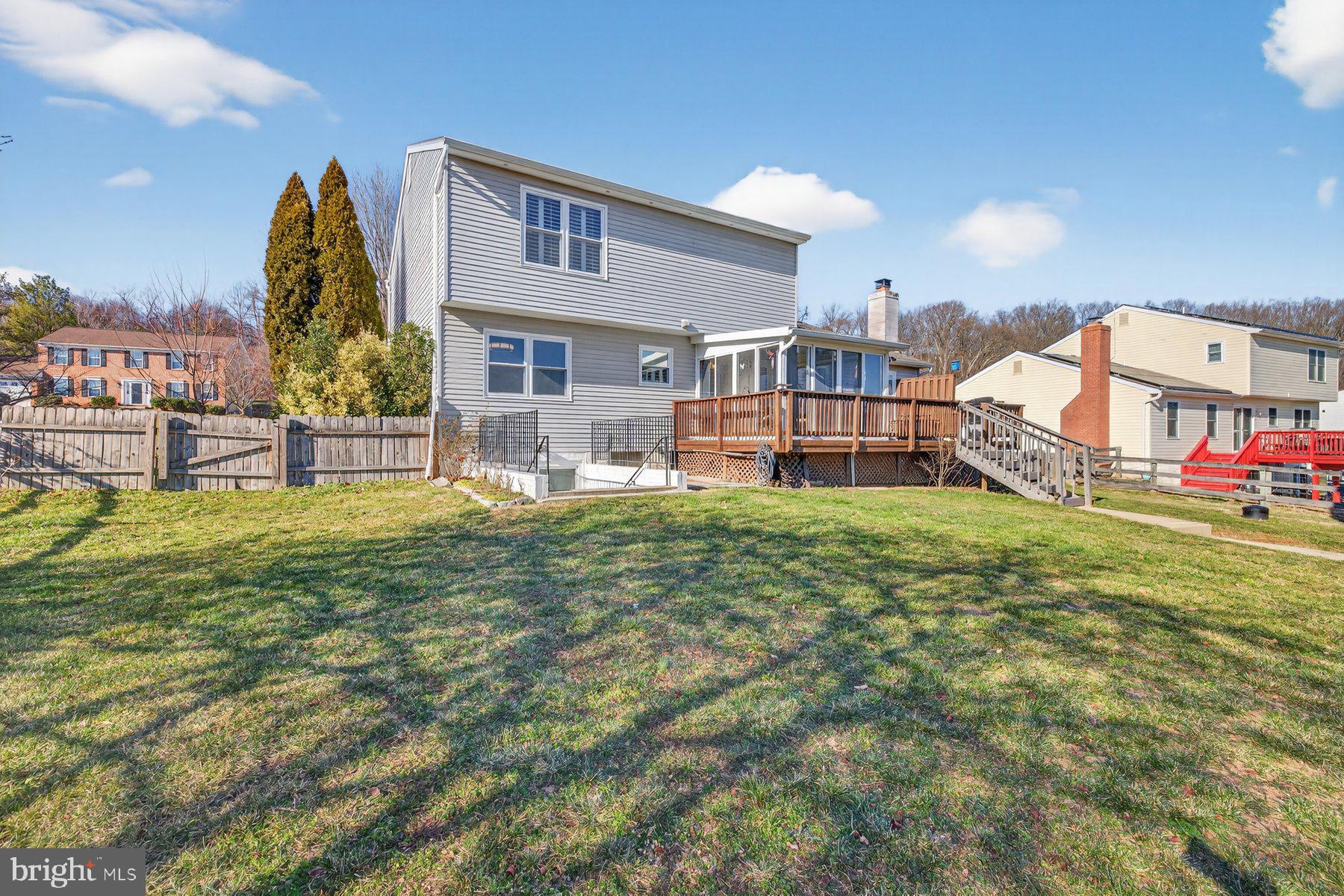 BUCKINGHAM HILLS - Residential