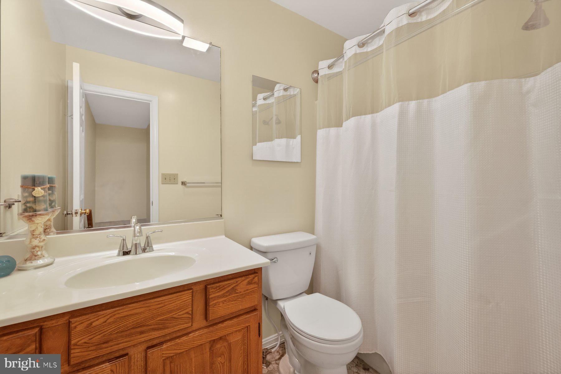 BUCKINGHAM HILLS - Residential