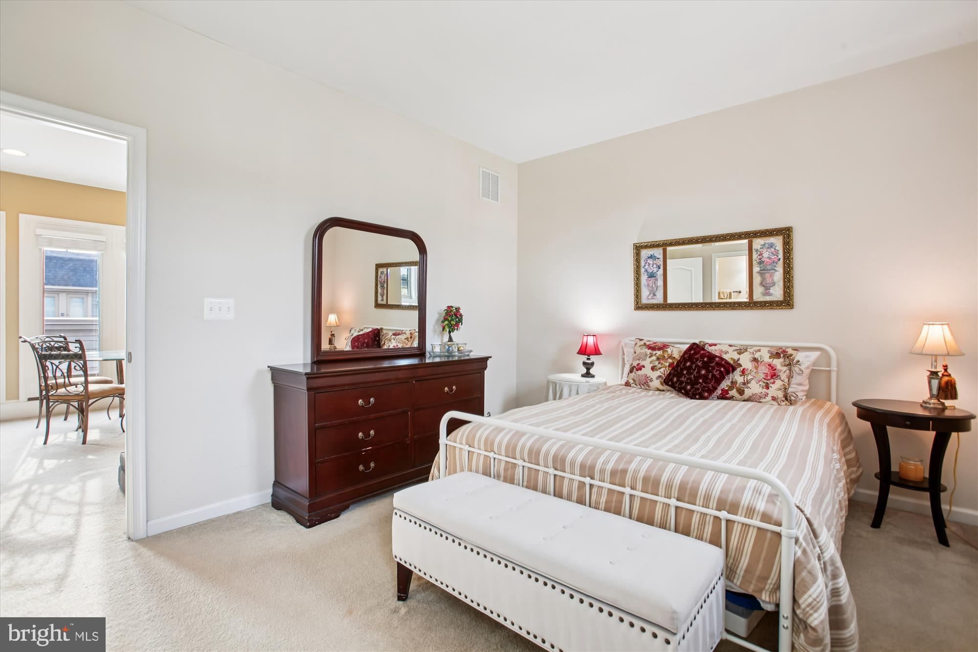 POTOMAC OVERLOOK CONDO - Residential