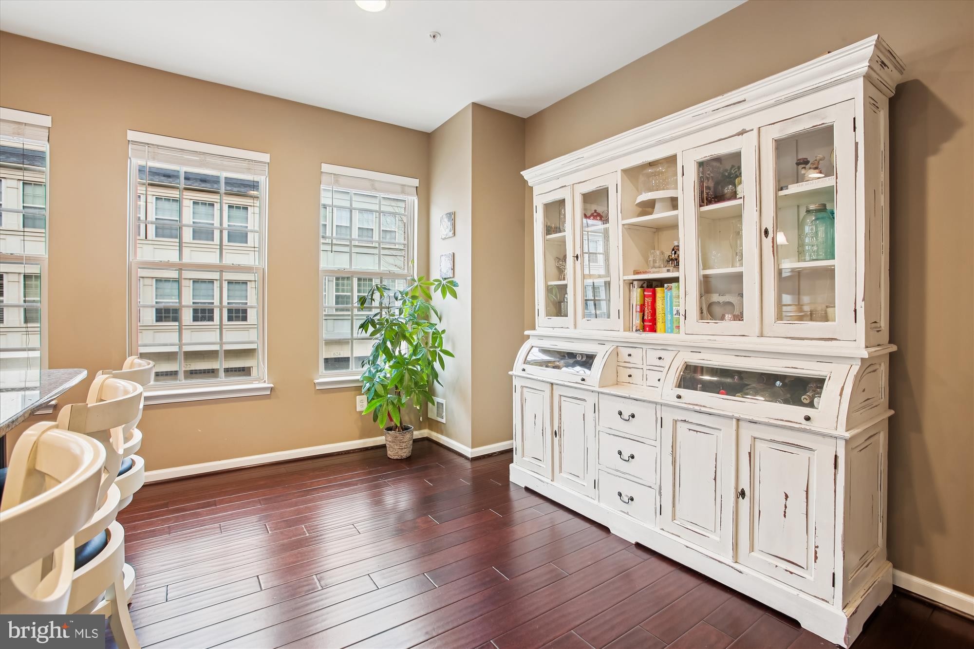 POTOMAC OVERLOOK CONDO - Residential