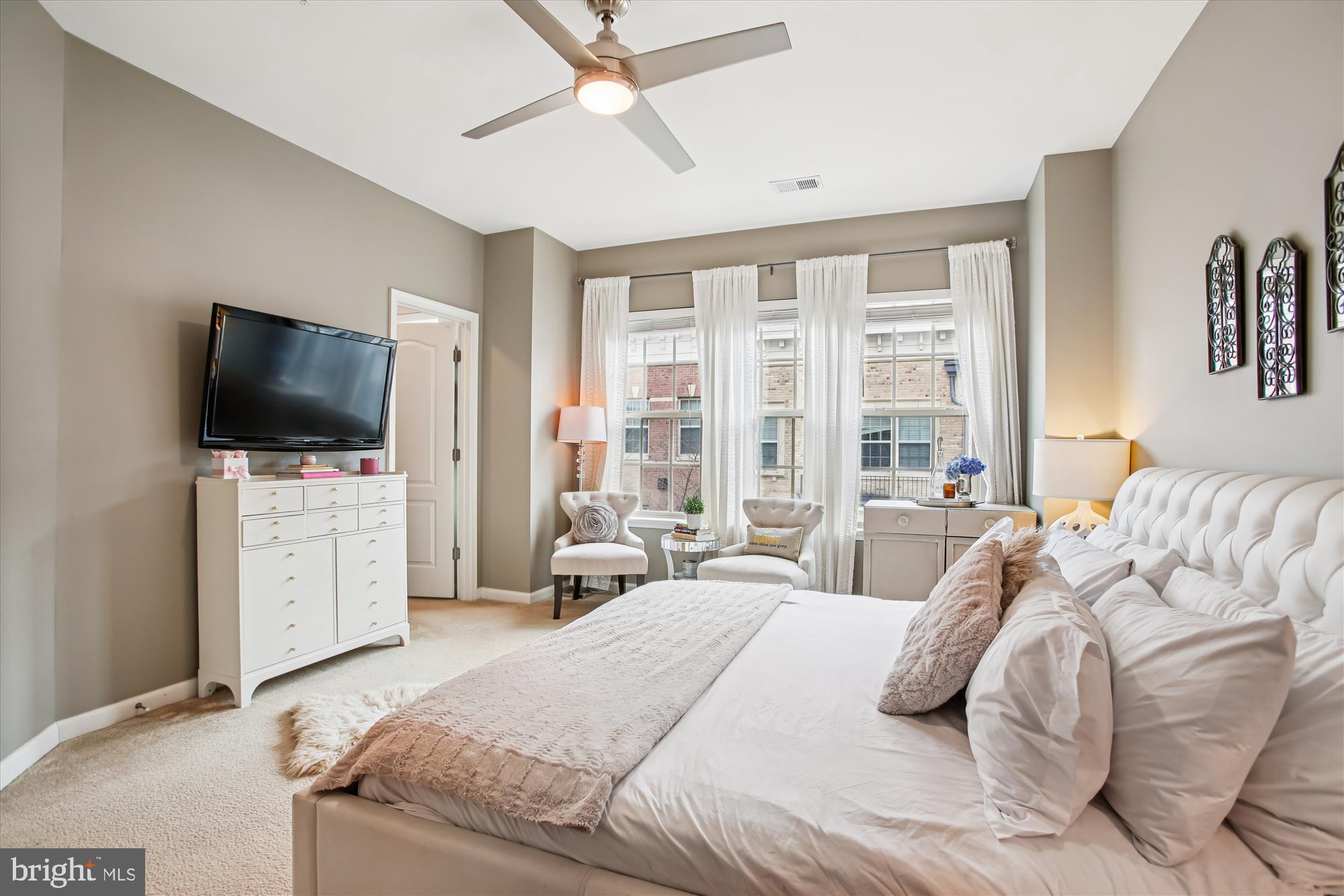 POTOMAC OVERLOOK CONDO - Residential