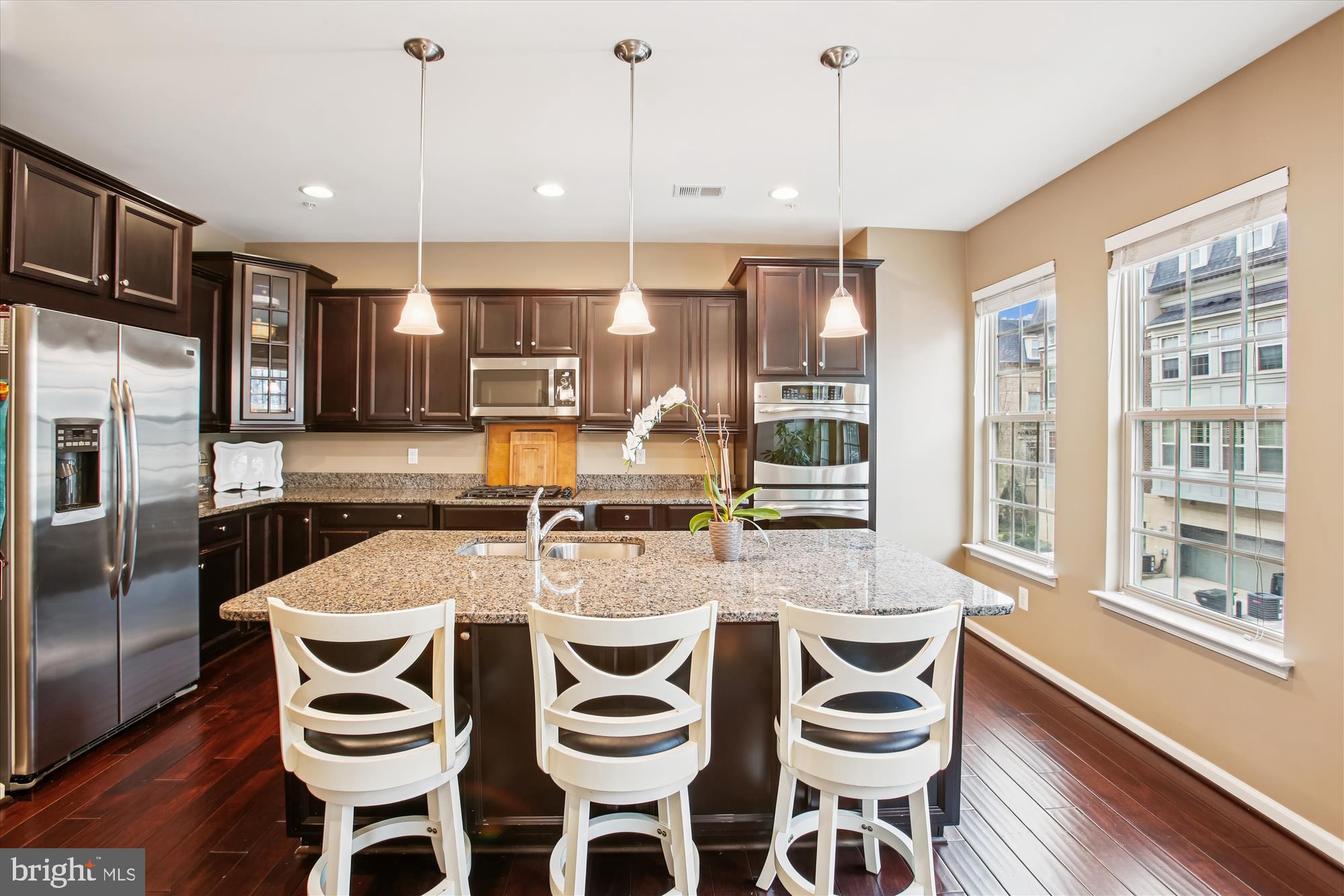 POTOMAC OVERLOOK CONDO - Residential