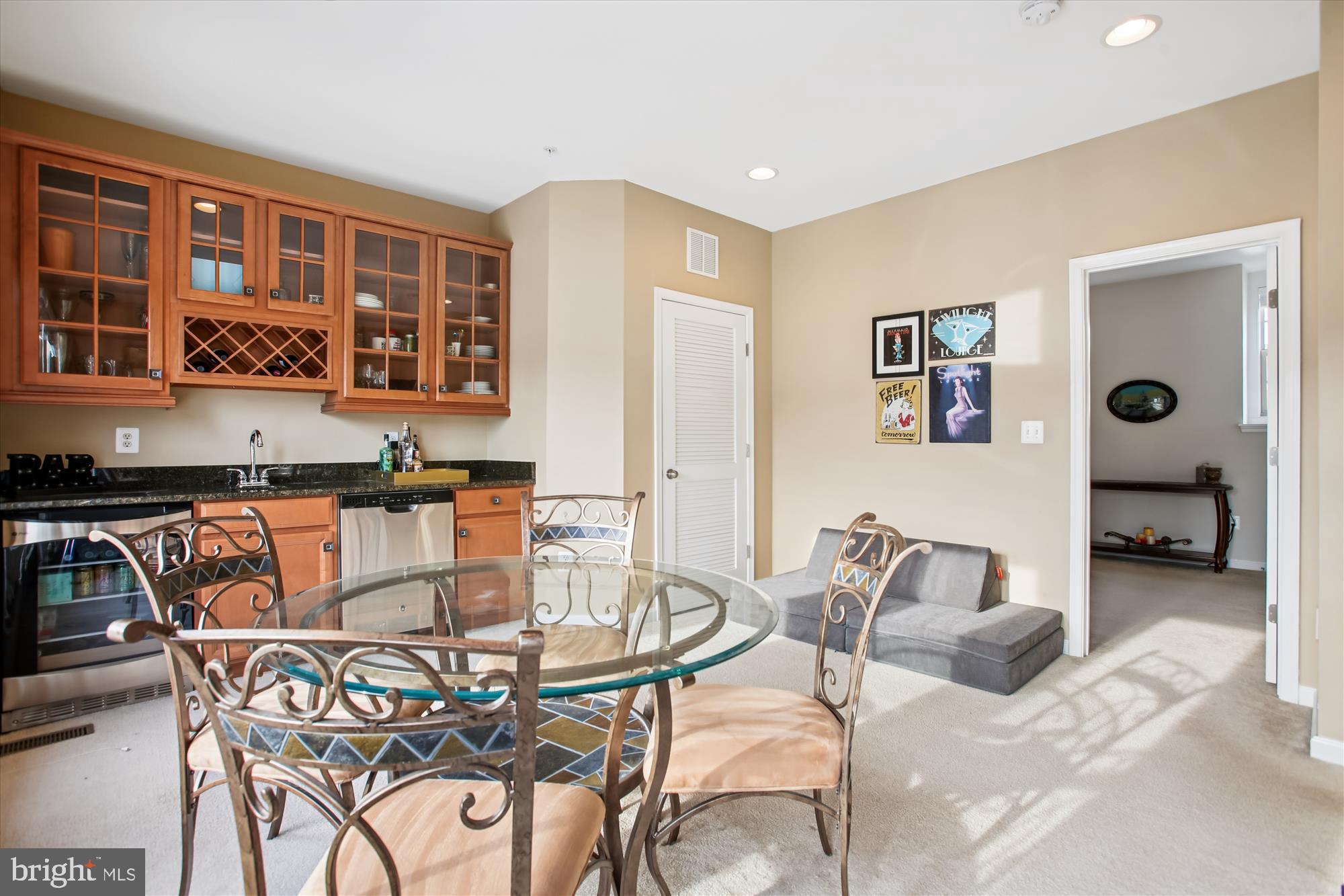 POTOMAC OVERLOOK CONDO - Residential