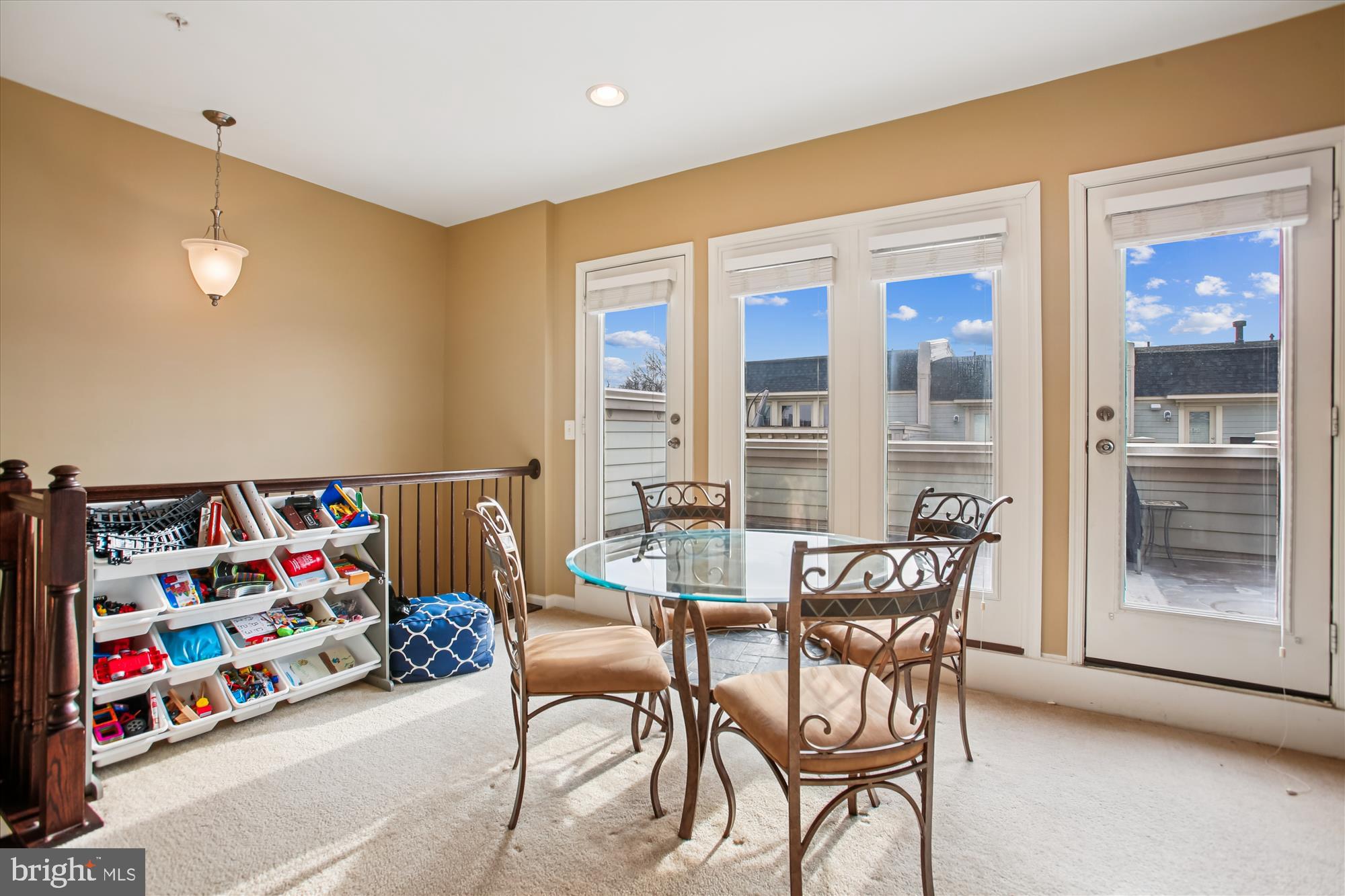 POTOMAC OVERLOOK CONDO - Residential