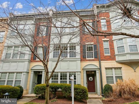 621 SPRINTSAIL NATIONAL HARBOR MD 20745