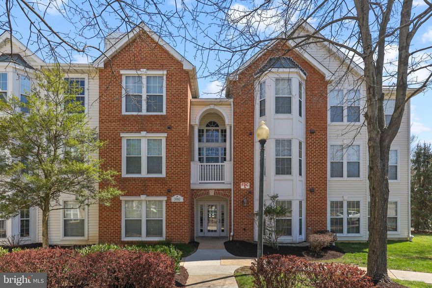 Welcome home to this beautiful well-kept Condo located in the Long Reach Community. This home features a eat-in Kitchen with a separate dining room and a large living room for entertaining. Throughout unit you will enjoy the shiny hardwood floors, wood burning fireplace and the many windows that give off plenty of lighting from the outside. Furnace/AC was replaced in 2021. Location is great and close to everything including shops, restaurants and grocery stores. Quiet neighborhood and Secure building.  As-is