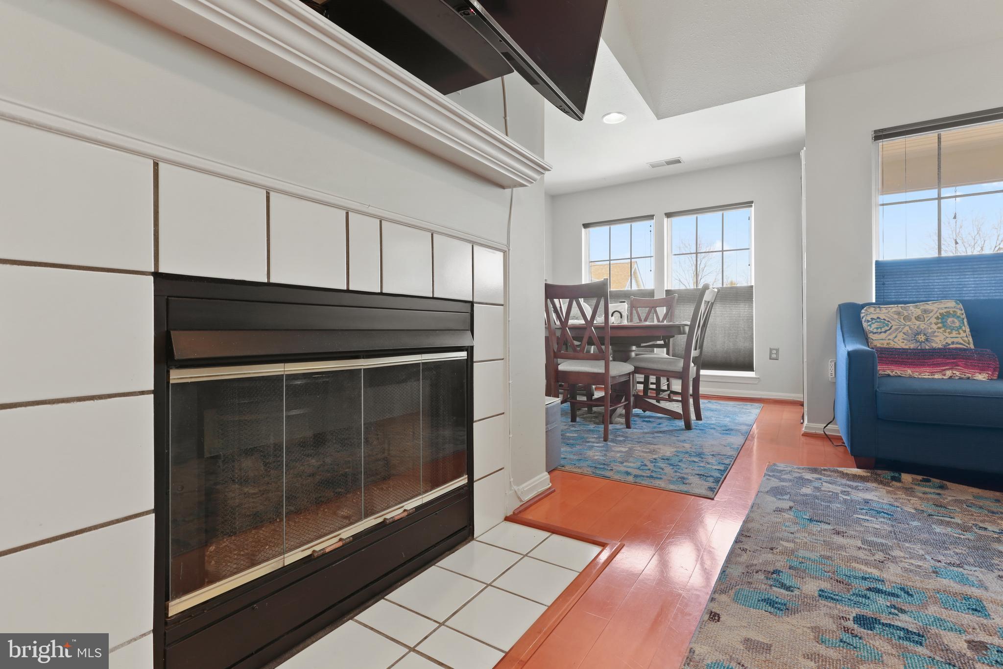 BRISTOL GREEN - Residential