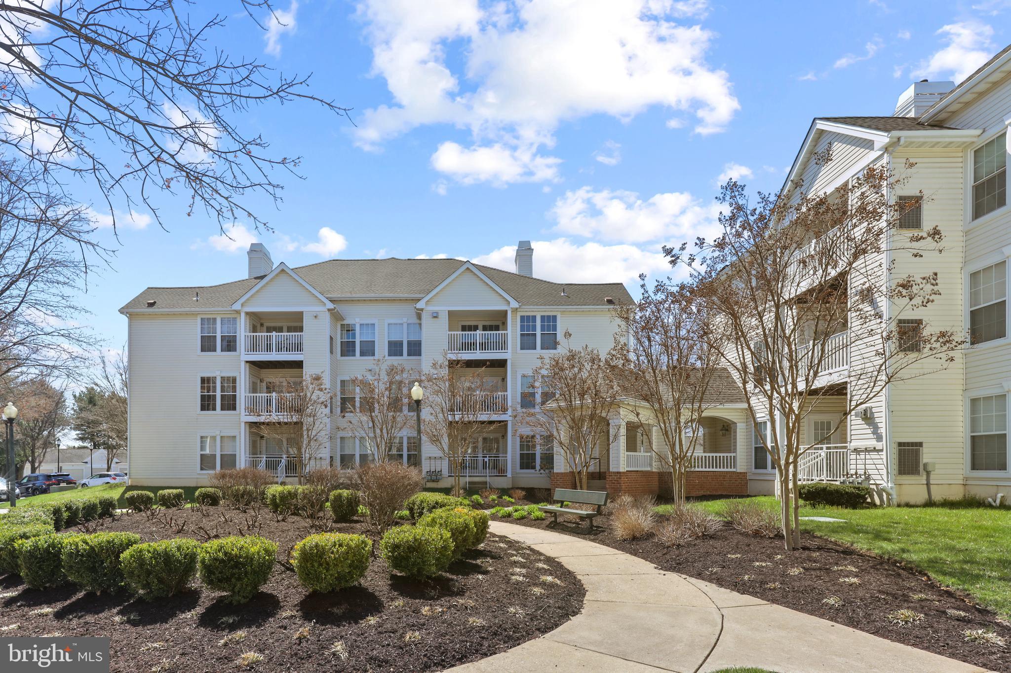 BRISTOL GREEN - Residential