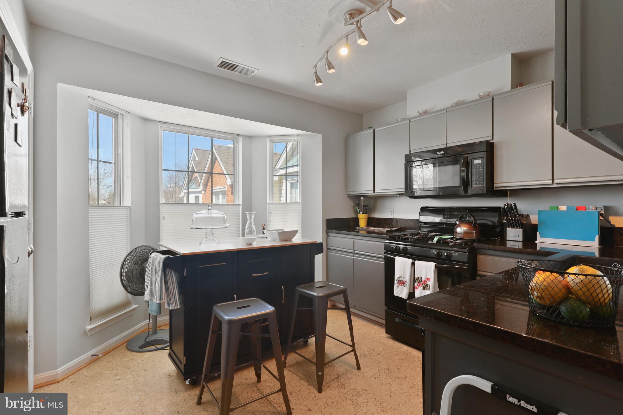 BRISTOL GREEN - Residential