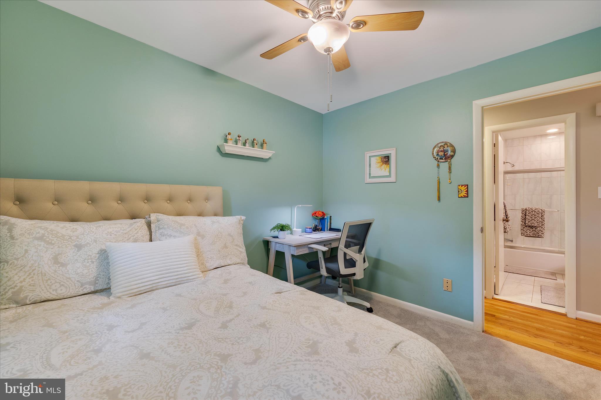 BROOKVILLE KNOLLS - Residential